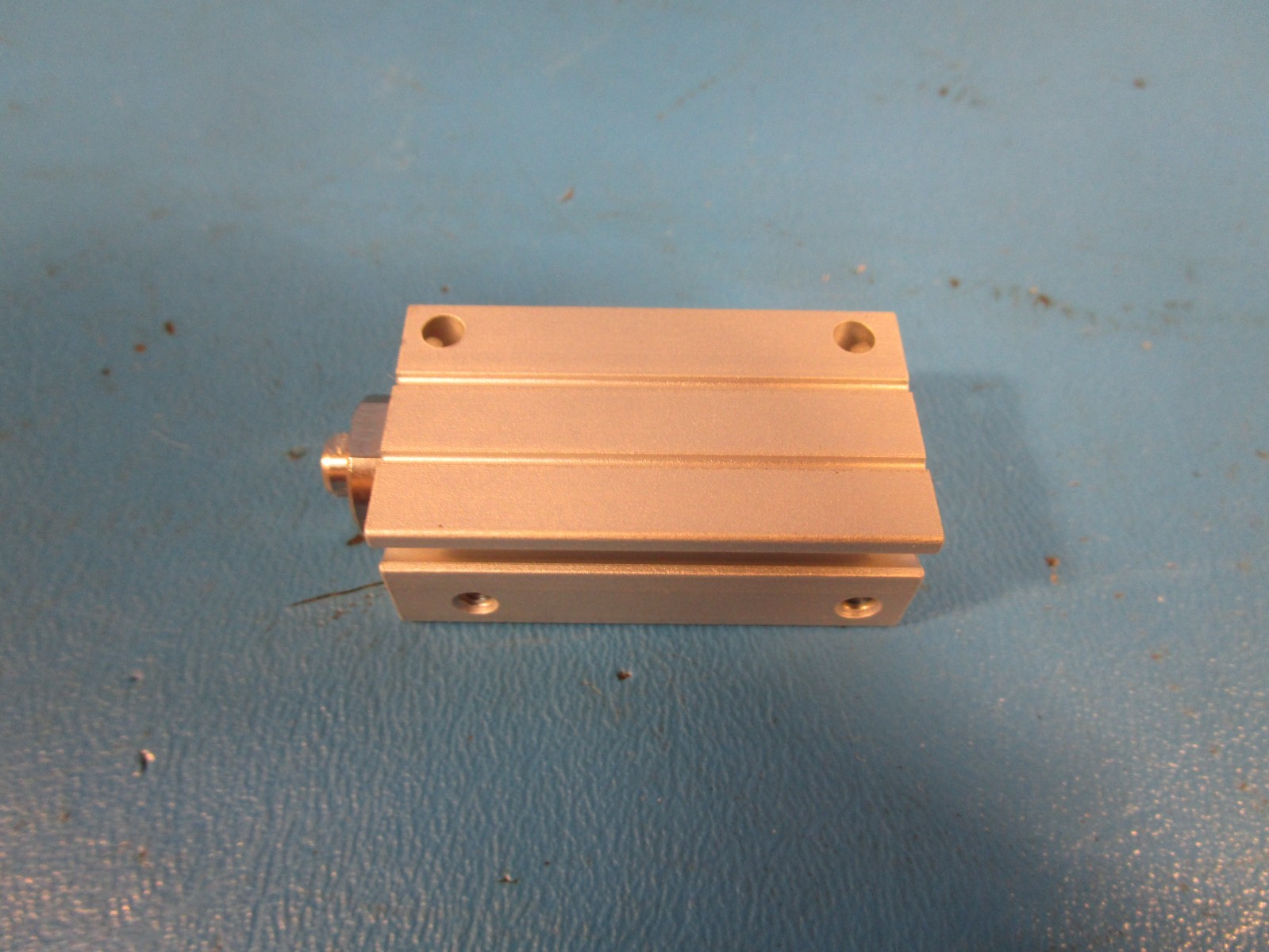 SMC CDUJB8-20D, Mini Free Mount Cylinder, 8mm Bore, 20mm Stroke, Auto Switch