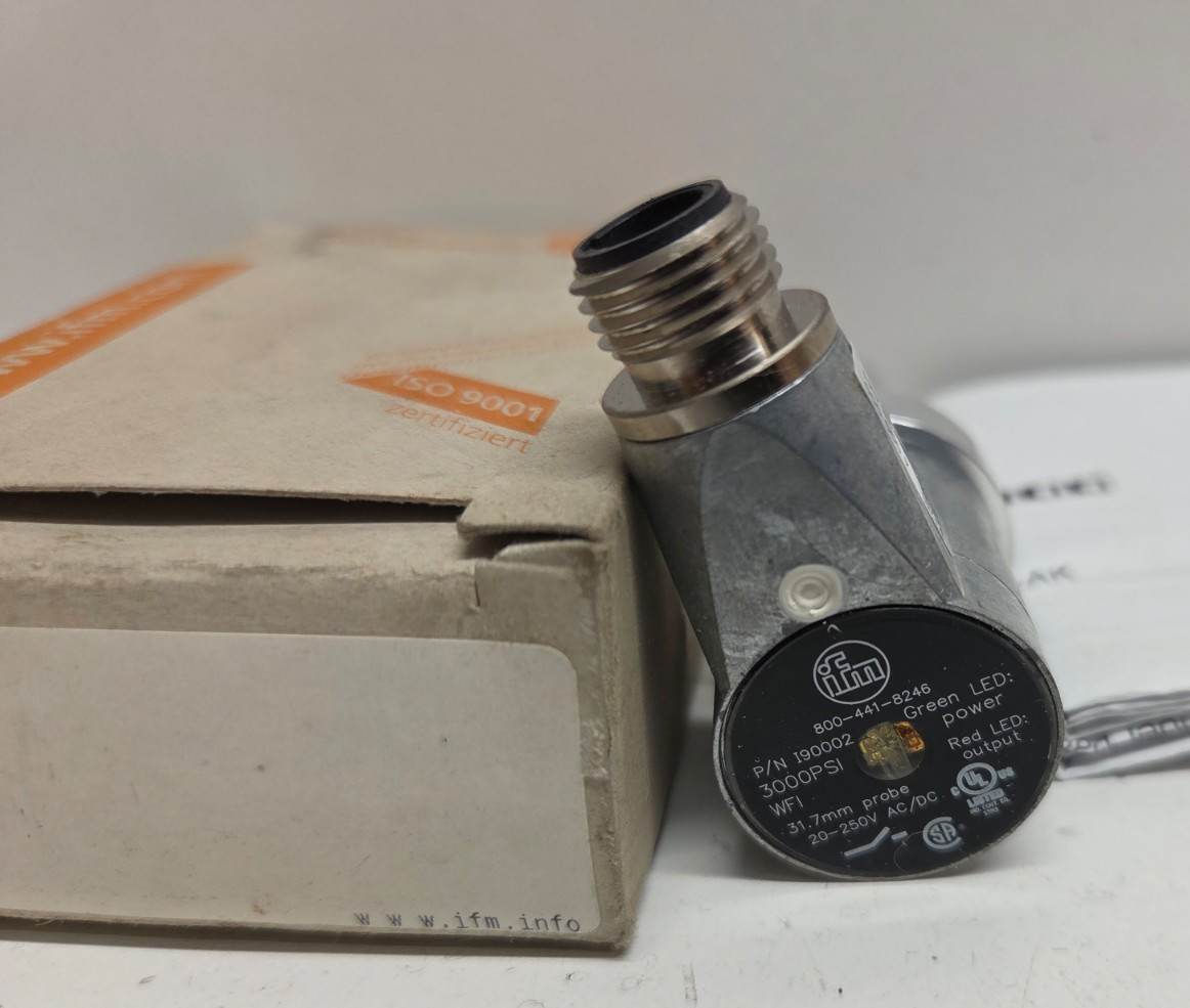 NEW IN BOX! IFM EFECTOR 20-250V INDUCTIVE SENSOR IFG2002-ABKA/LS-100-AK-I90002