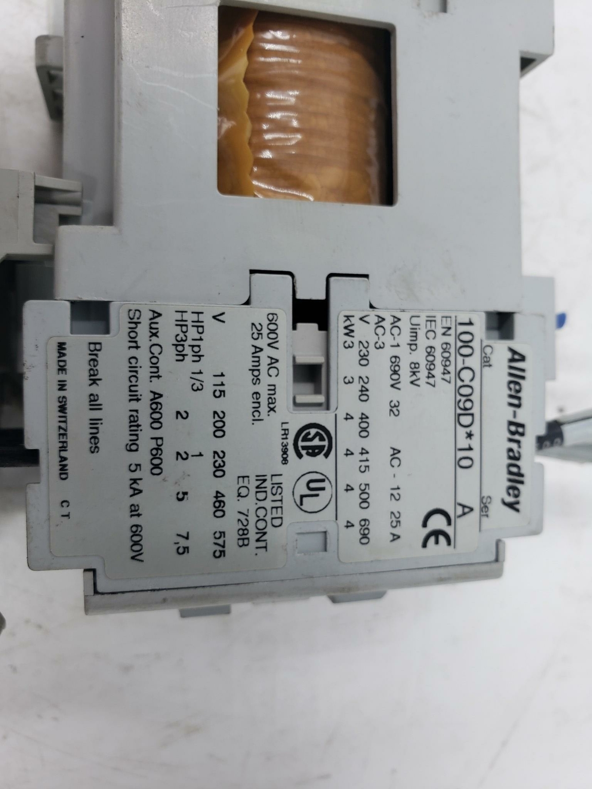 Allen Bradley 100-C09D 10 Ser A