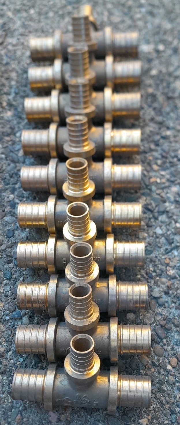 Rehau Everloc 3/4″x1/2″x3/4″ Brass PEX Fittings 10-tees 1-3/4″ Sweat Shutoff