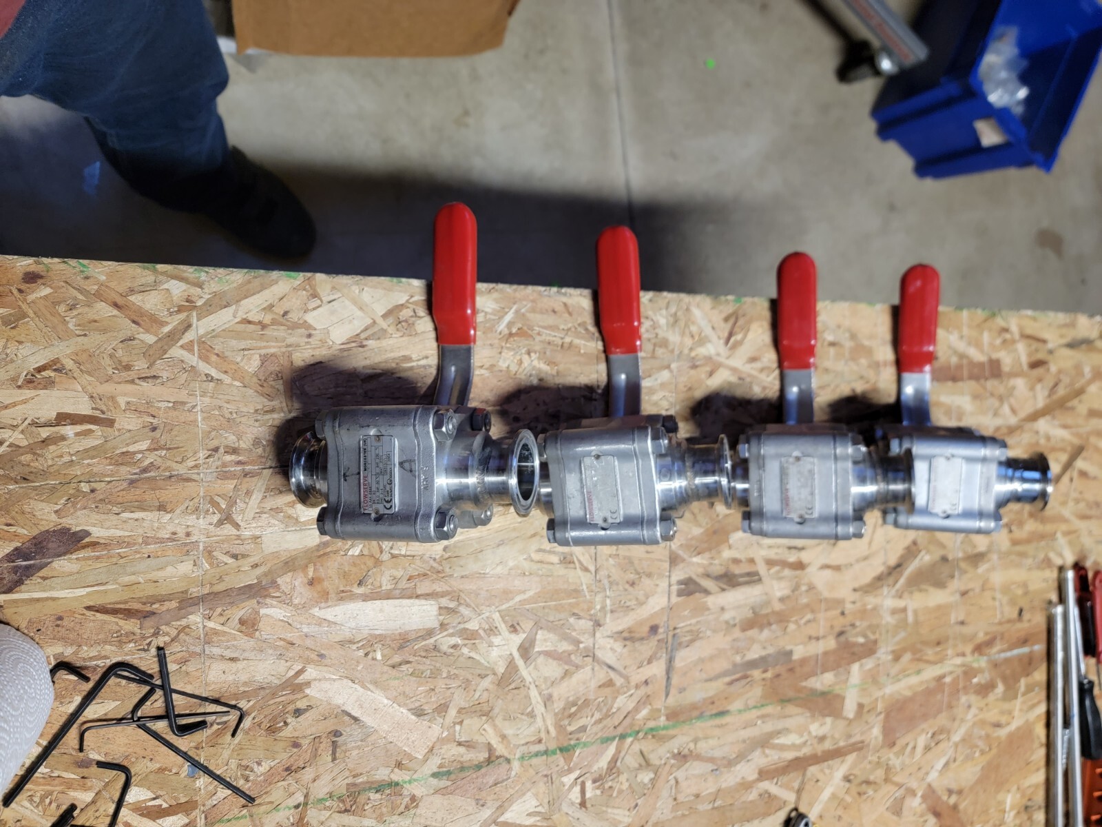 FLOWSERVE WORCESTER (UK)15A44-6666TT 316 SS BALL VALVE NOS FREE SHIPING