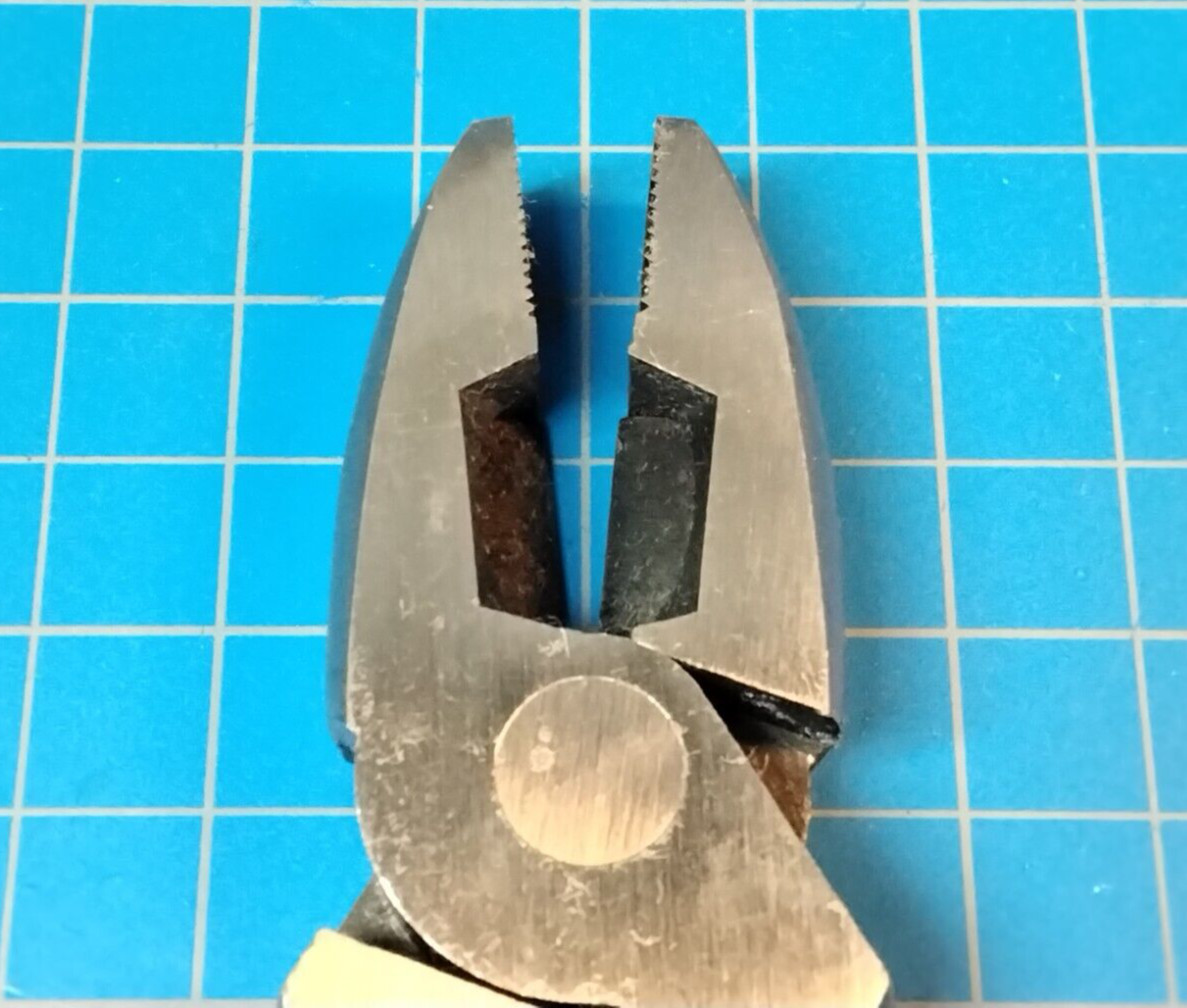 Pro America Pliers 5030