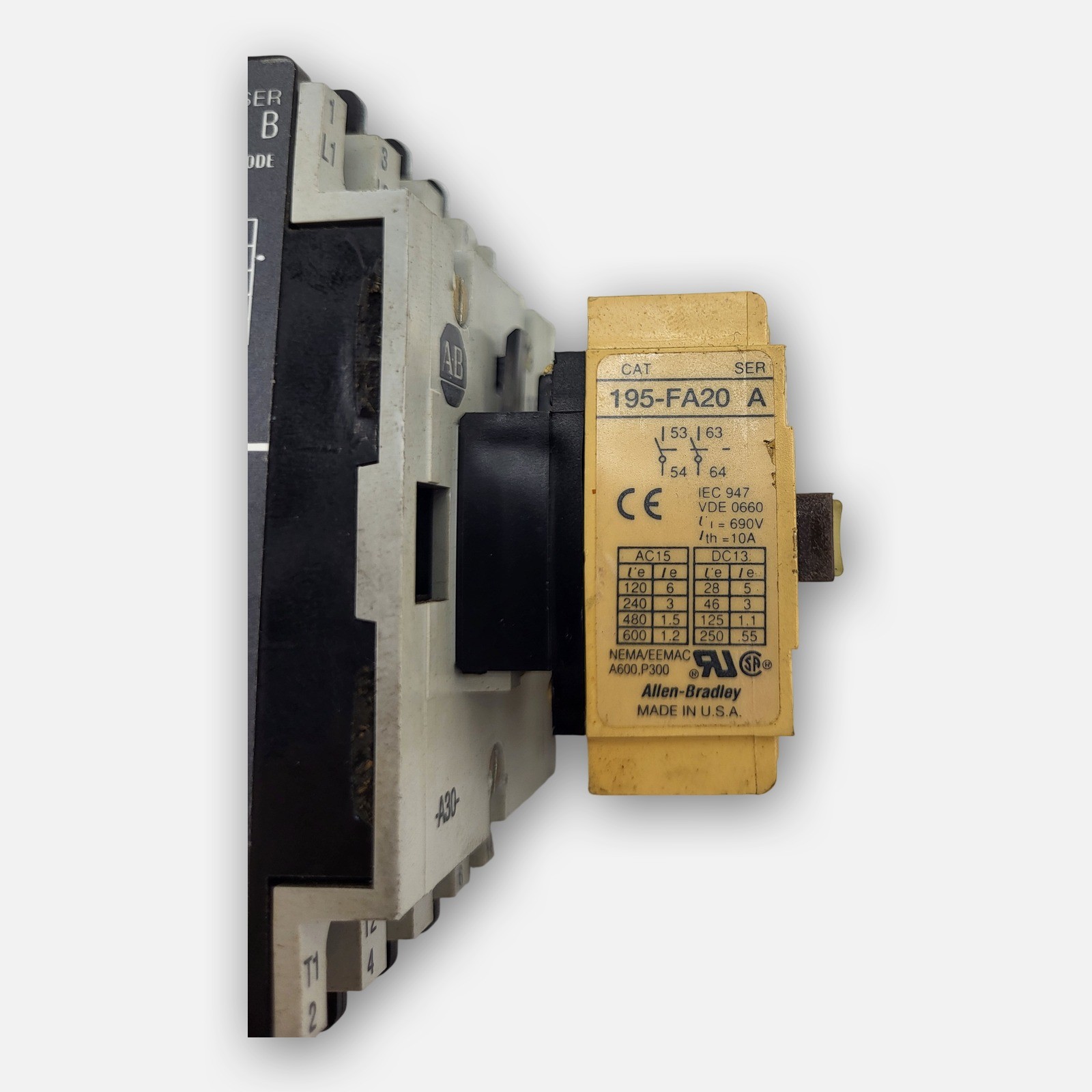 ALLEN BRADLEY 100-A30N*3 /B CONTACTOR W/ 195-FA20 /A W/ 199-FSMA10 /B W/ HU473