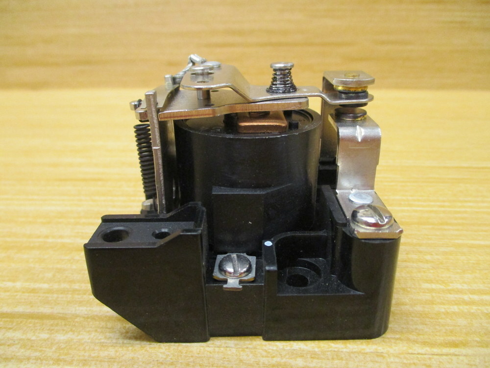 Schneider Electric 199AX-5 Power Relay 199AX5 10A TUNG. 120V