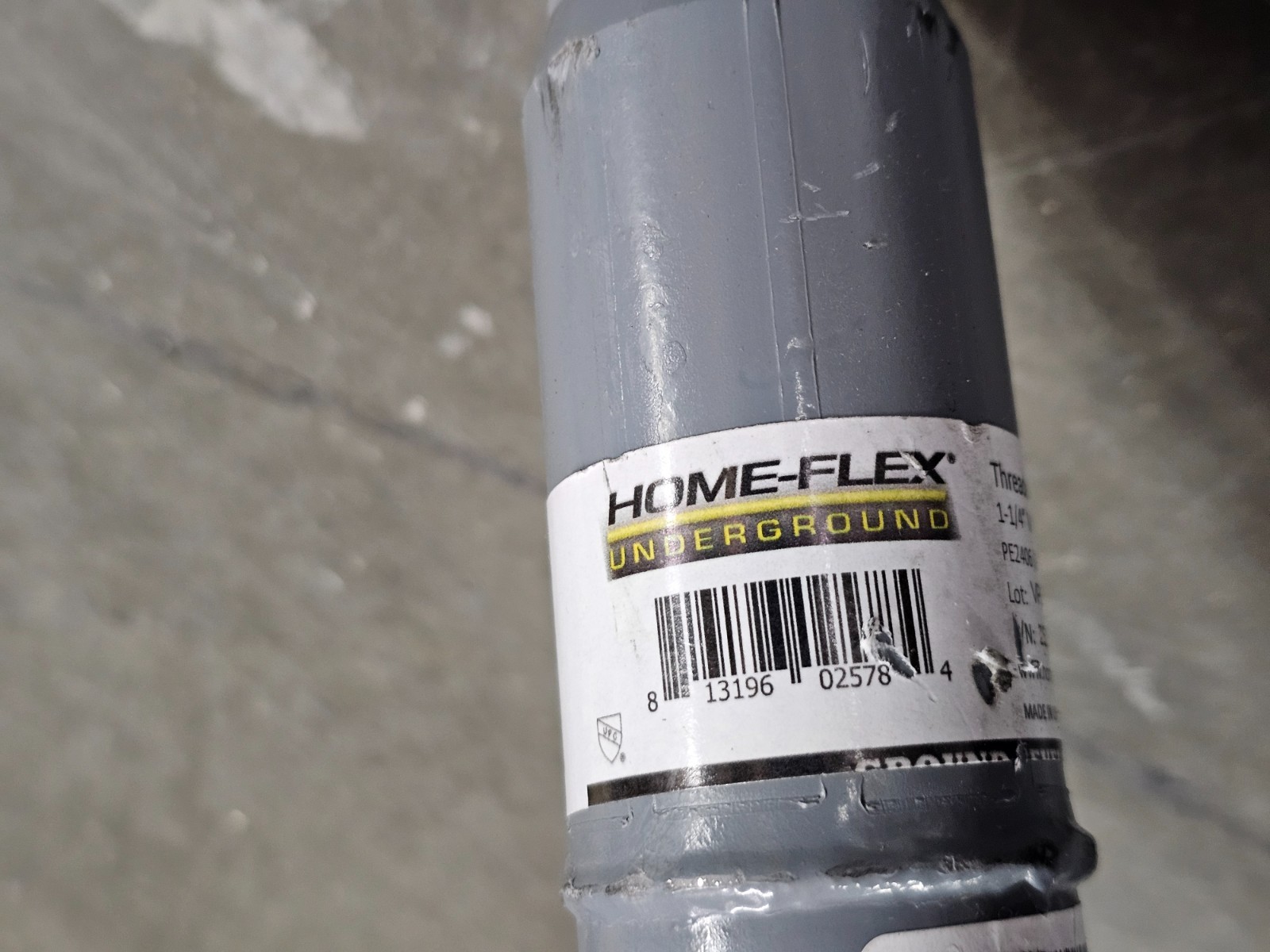 Home-Flex 18-440-012 1-1/4″ MPT X 1-1/4″ IPS Threaded Meter Riser Bent Gas Tube