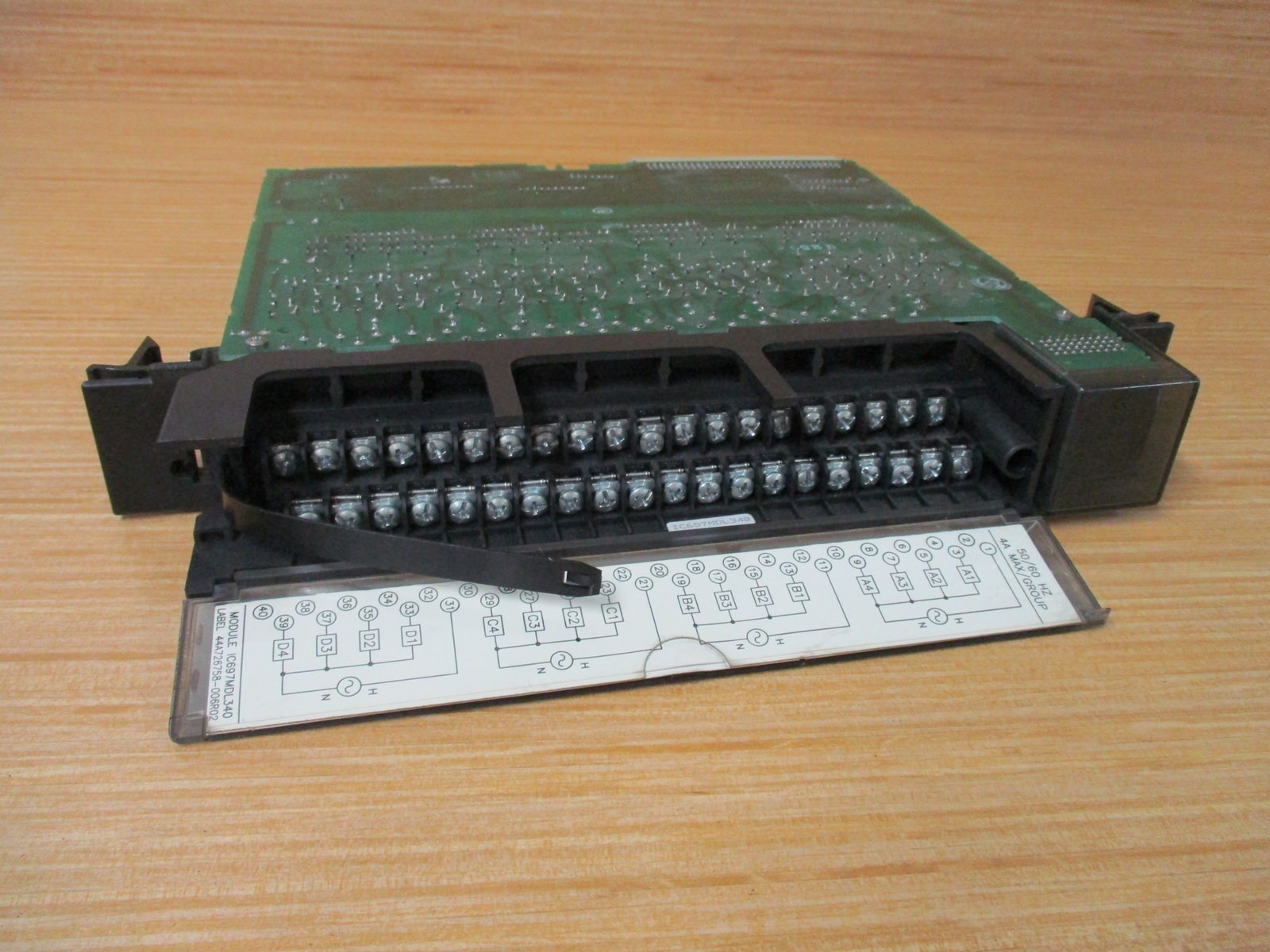 Fanuc IC697MDL340 Output Module D5B7A2