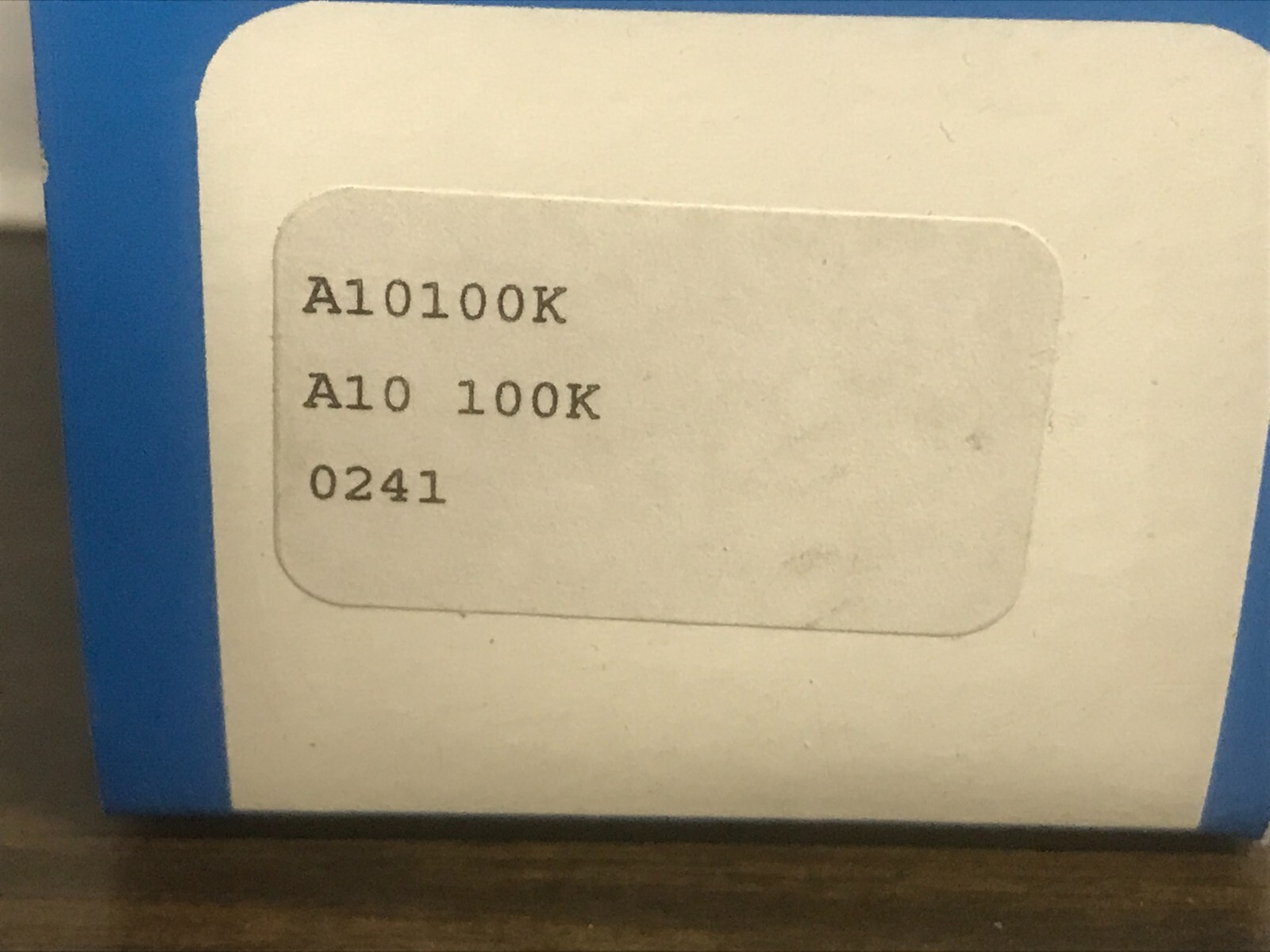 Clarostat A10-100K Potentiometer New NOS NIB 1/2″ Long Shaft Solder Lug 4 Watts