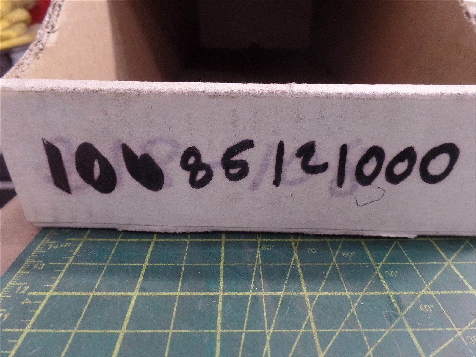 GENUINE TROJAN O&K 10685121000 HAND KNOB, TEREX 10-685121000 SET OF 2!! NOS