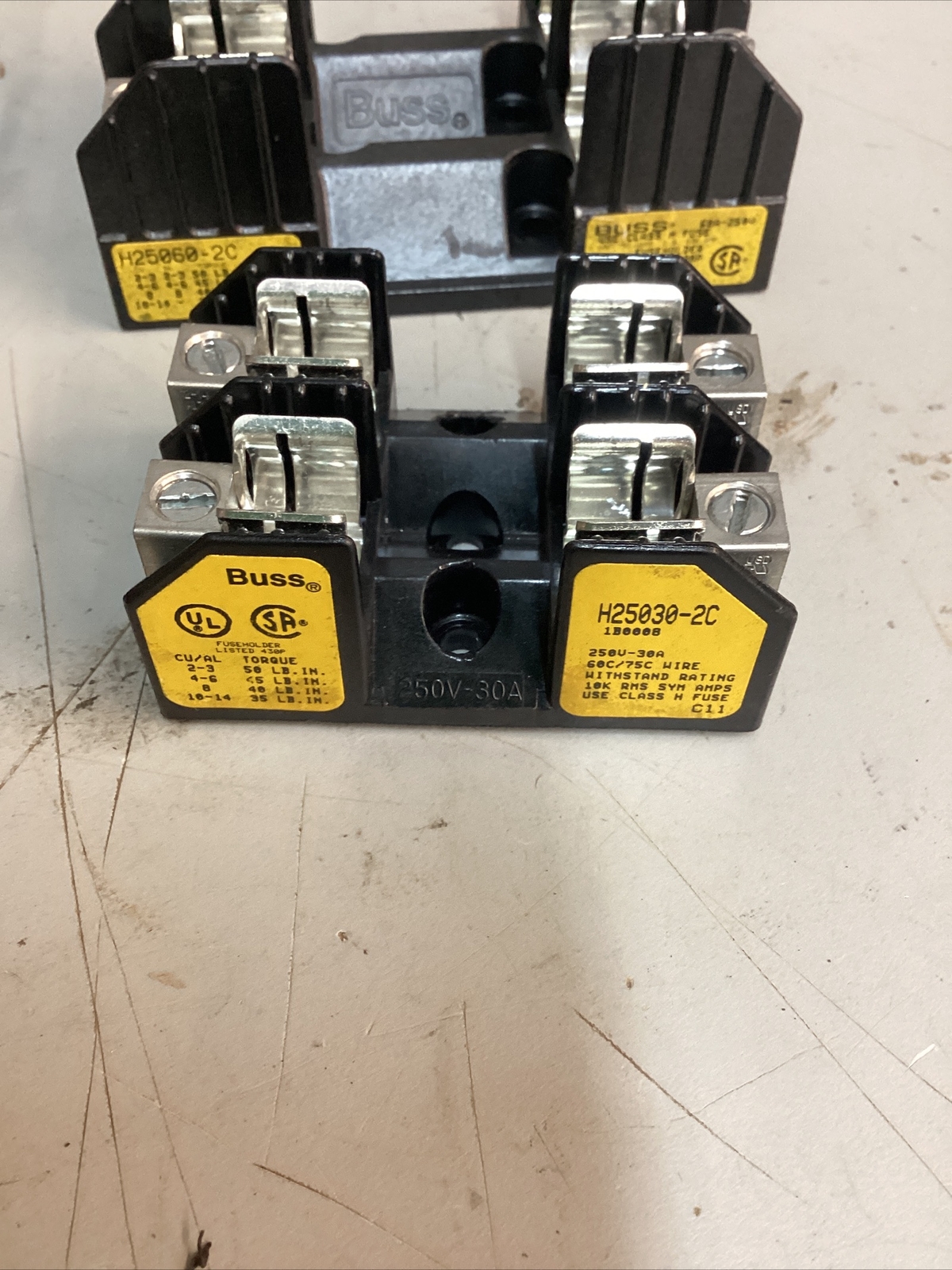4 BUSSMANN H25060-2C Fuse Block 60A 250V With Various Mounting Types