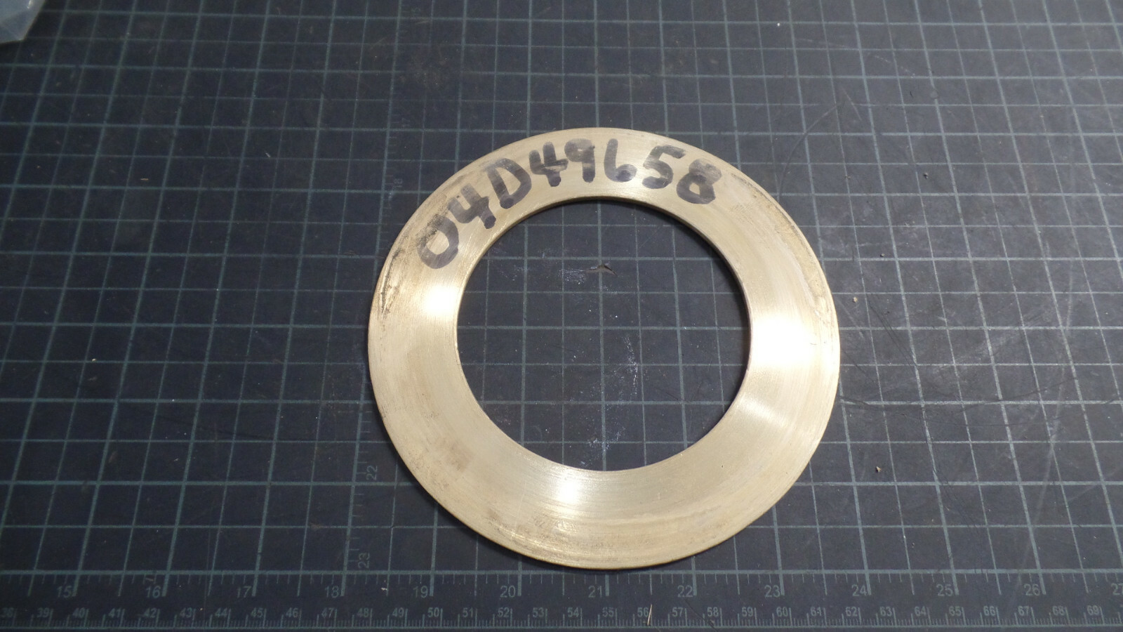TEREX WASHER 04-D49658 BANTAM/LORAIN # 04D49658 APPROX. 6″ O.D. X 3-3/4″ I.D