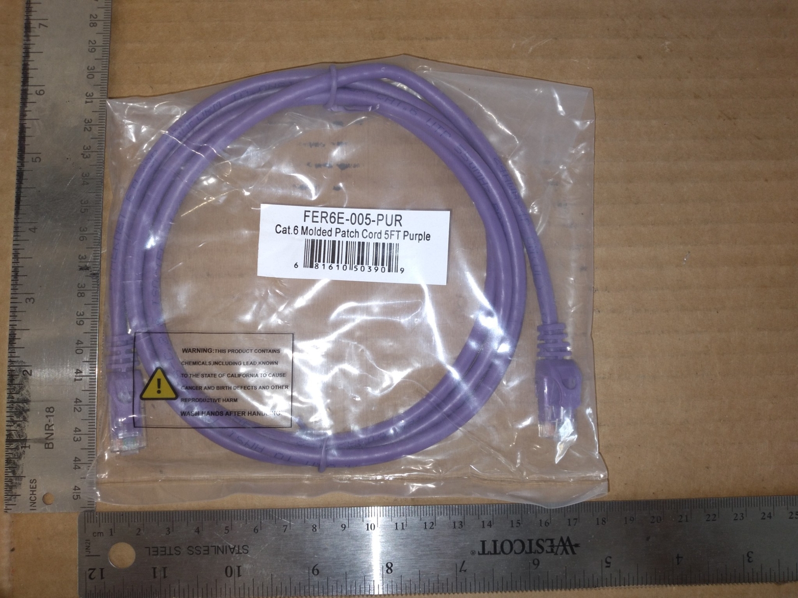 FER6E-005-PUR CAT.6 MOLDED PATCH CORD 5FT PURPLE