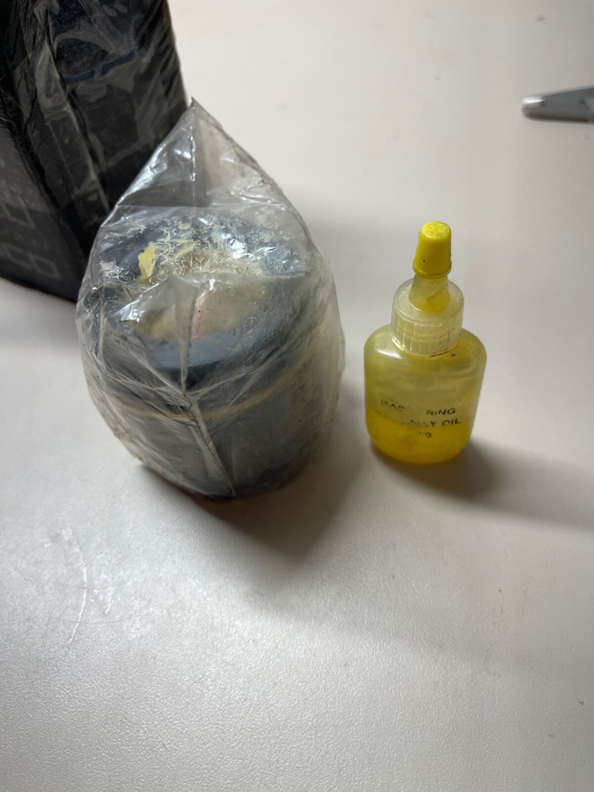DADCO GAS SPRING REPAIR KIT W/ GOLD CARTRIDGE NH1500