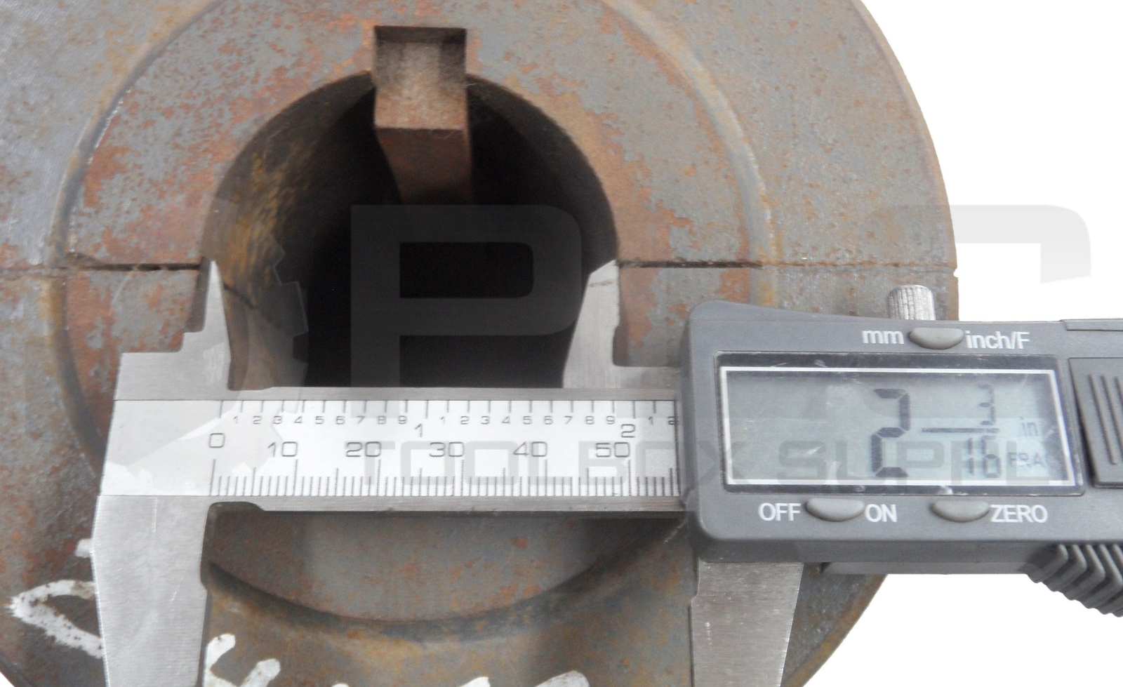 2-3/16 RIGID RIBBED COUPLING 2-3/16″ W/ KEY