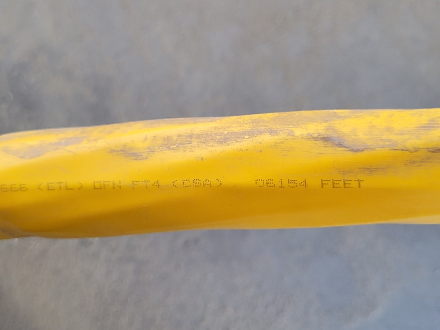 SURPLUS NEW 2001 Corning 144R81-T3131-24 Tight-Buffered Fiber Optic Cable
