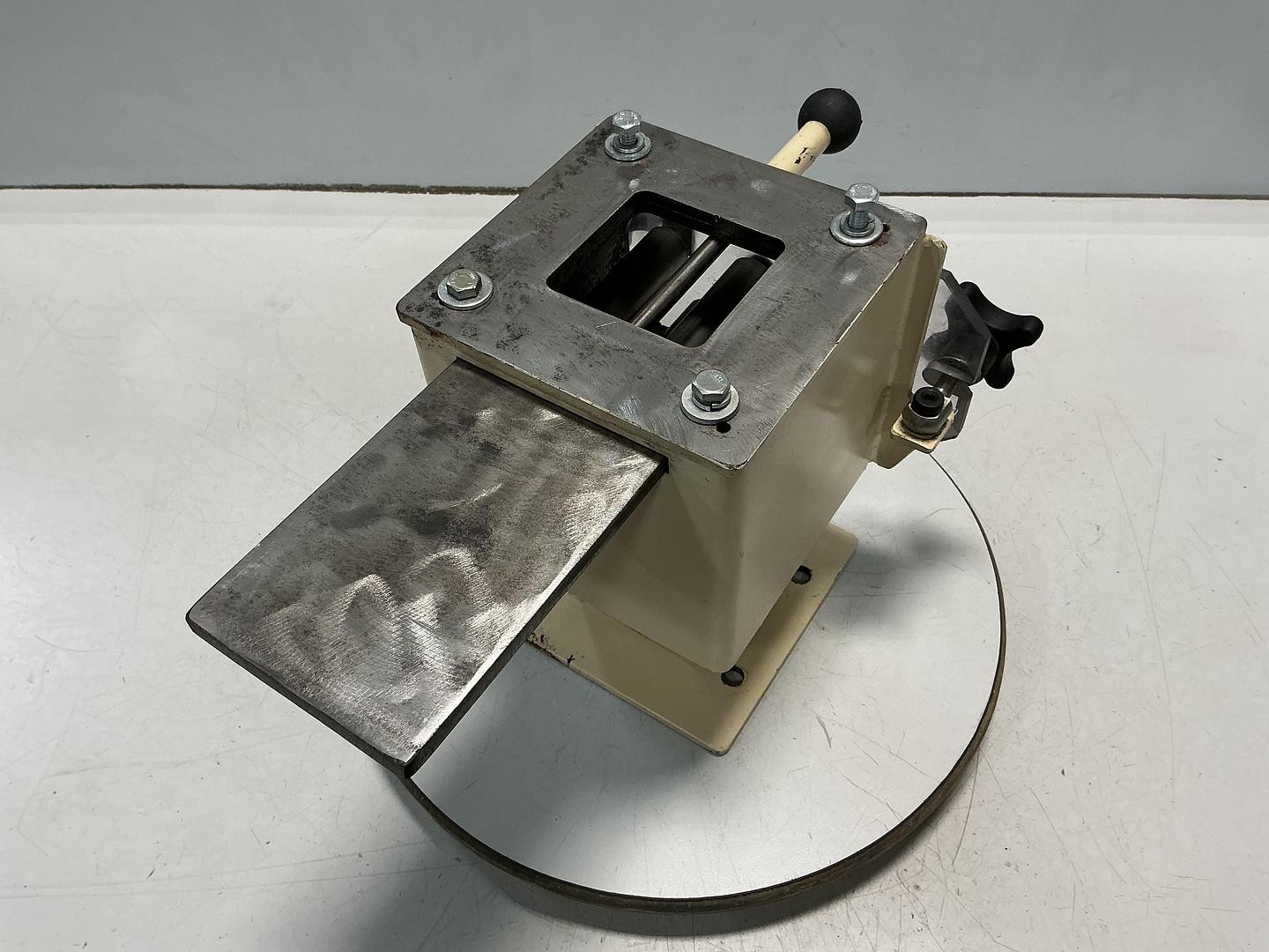 VAN DORN DEMAG Drawer Magnet Used #149519