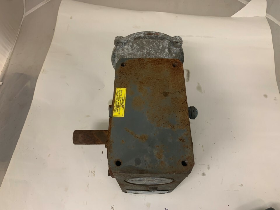Boston Gear Model: F72660B5J Ratio: 60 Input HP: 0.91