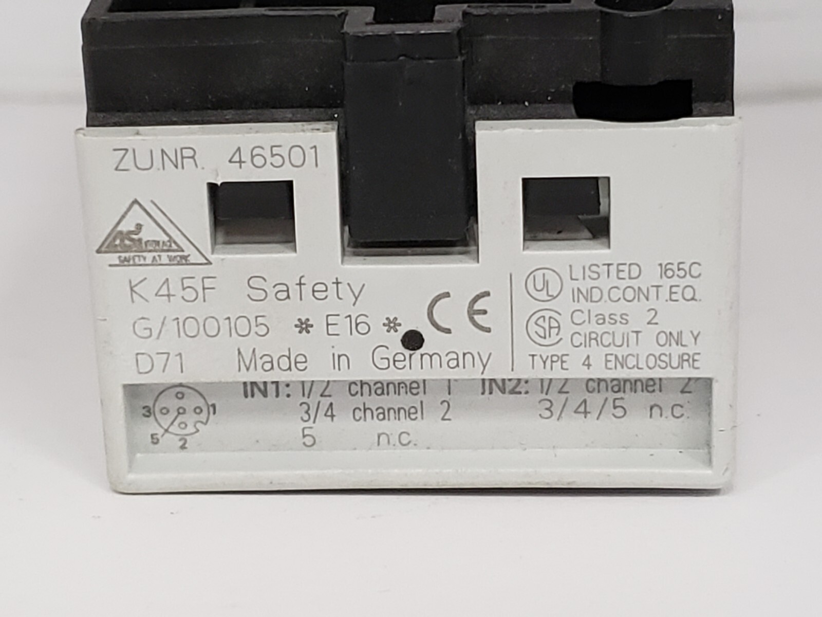 SIEMENS 3RK1205-0BQ00-0AA3 SAFETY CONTROL MODULE 2 DIGITAL INPUTS