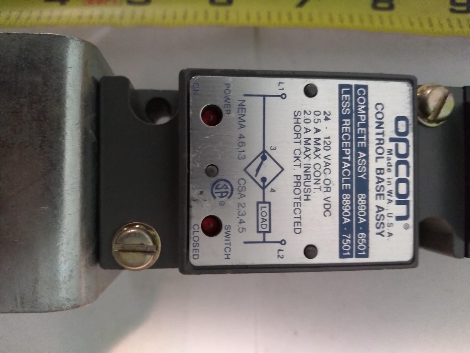 CUTLER-HAMMER EATON REFLEX HEAD 1490A-6501 95028 OPCON 8890A-6501 24-120VAC/VDC
