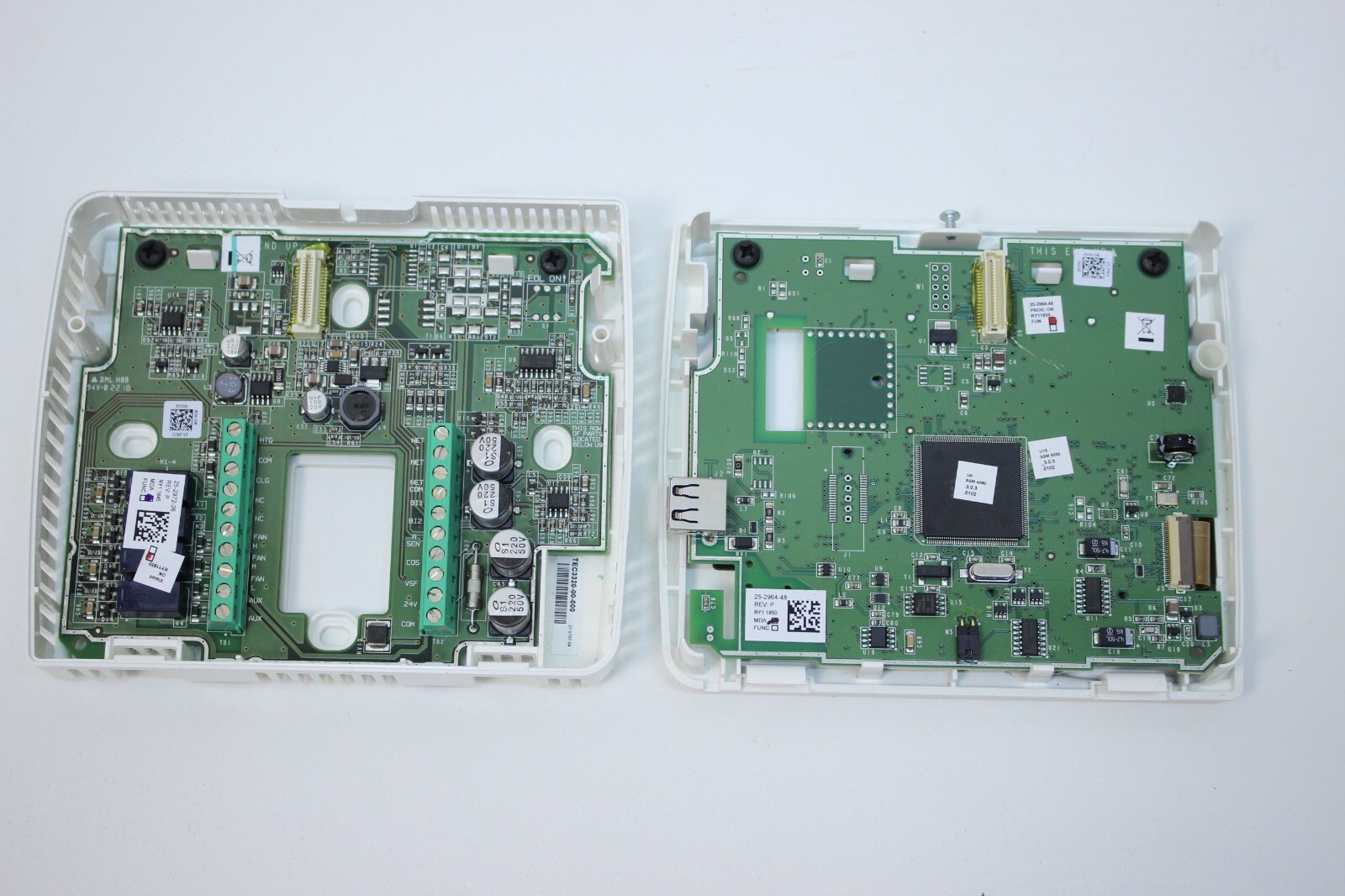 JOHNSON CONTROLS TEC3320-00-000 /Smart Thermostat TEC3000 Series