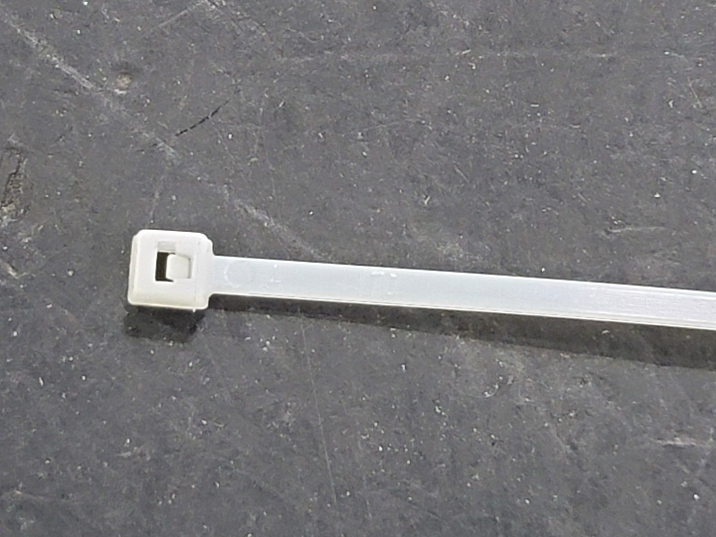 Duraline 4″ Zip Cable Ties 18lbs