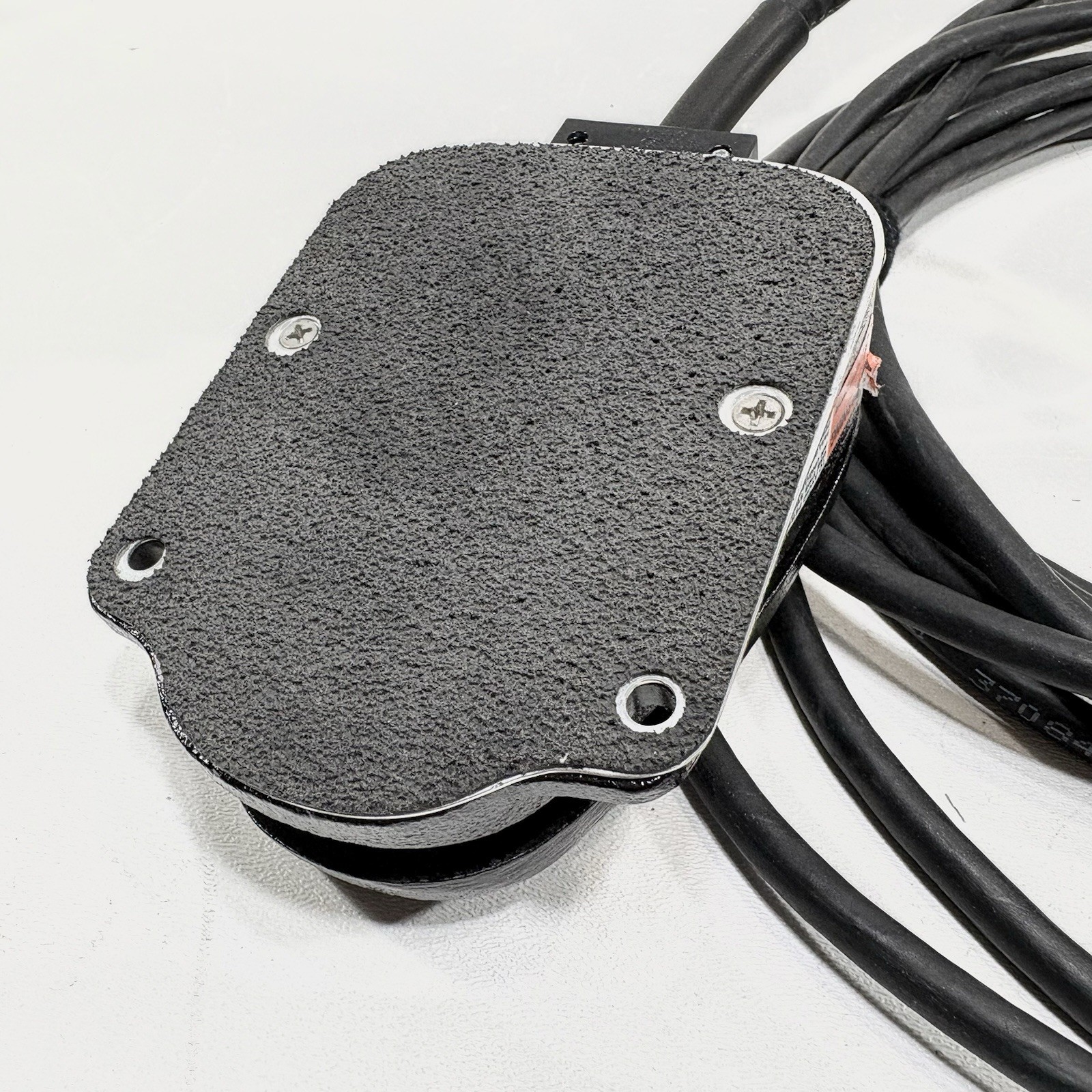 LINEMASTER 632-S, Clipper Series Foot Operated Switch, SPDT, (On), 20 A, 250 V