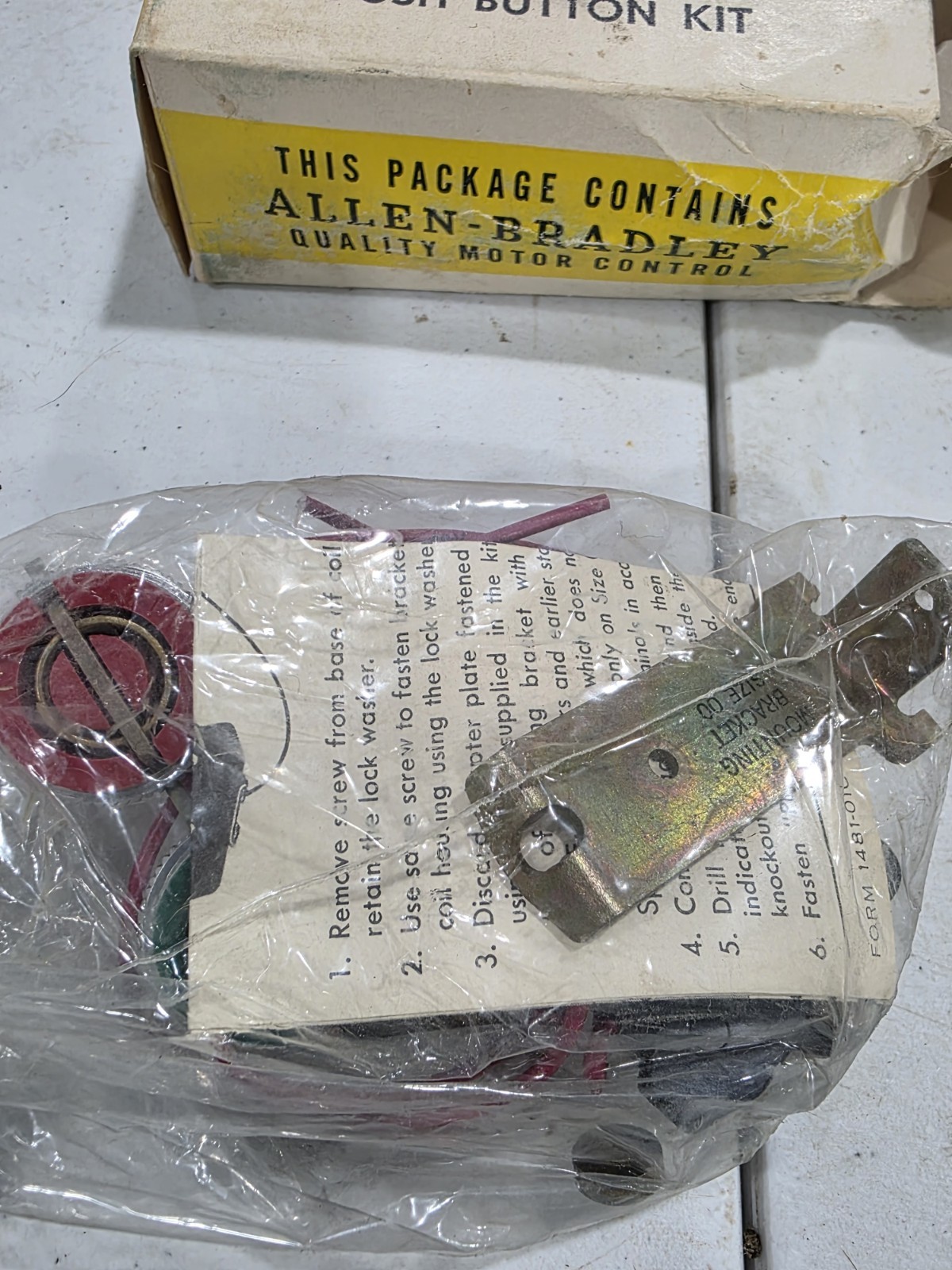 NEW IN BOX! ALLEN-BRADLEY SIZE 00-0-1-2 START/STOP PUSH BUTTON KIT 1481-N1