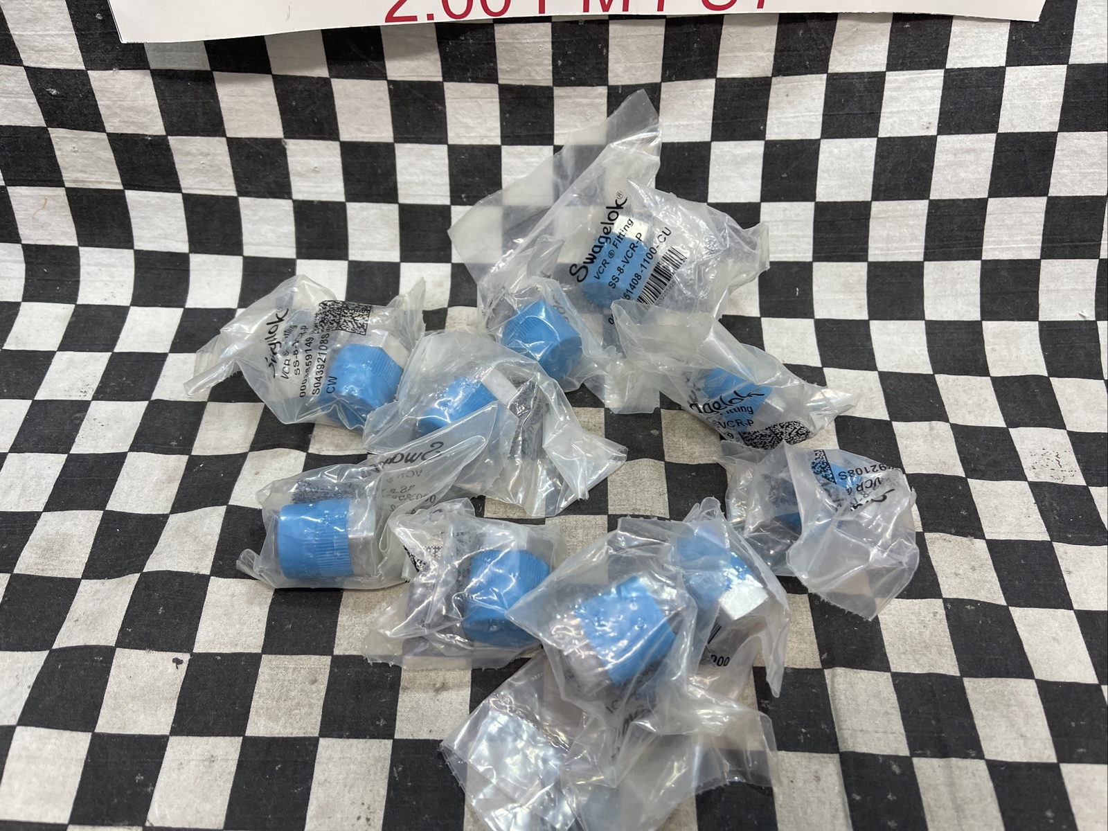 SWAGELOK SS-8-VCR-P, SS8VCRP, PLUG 1/2″ VCR, LOT OF 10, SHIPSAMEDAY#1607Q18