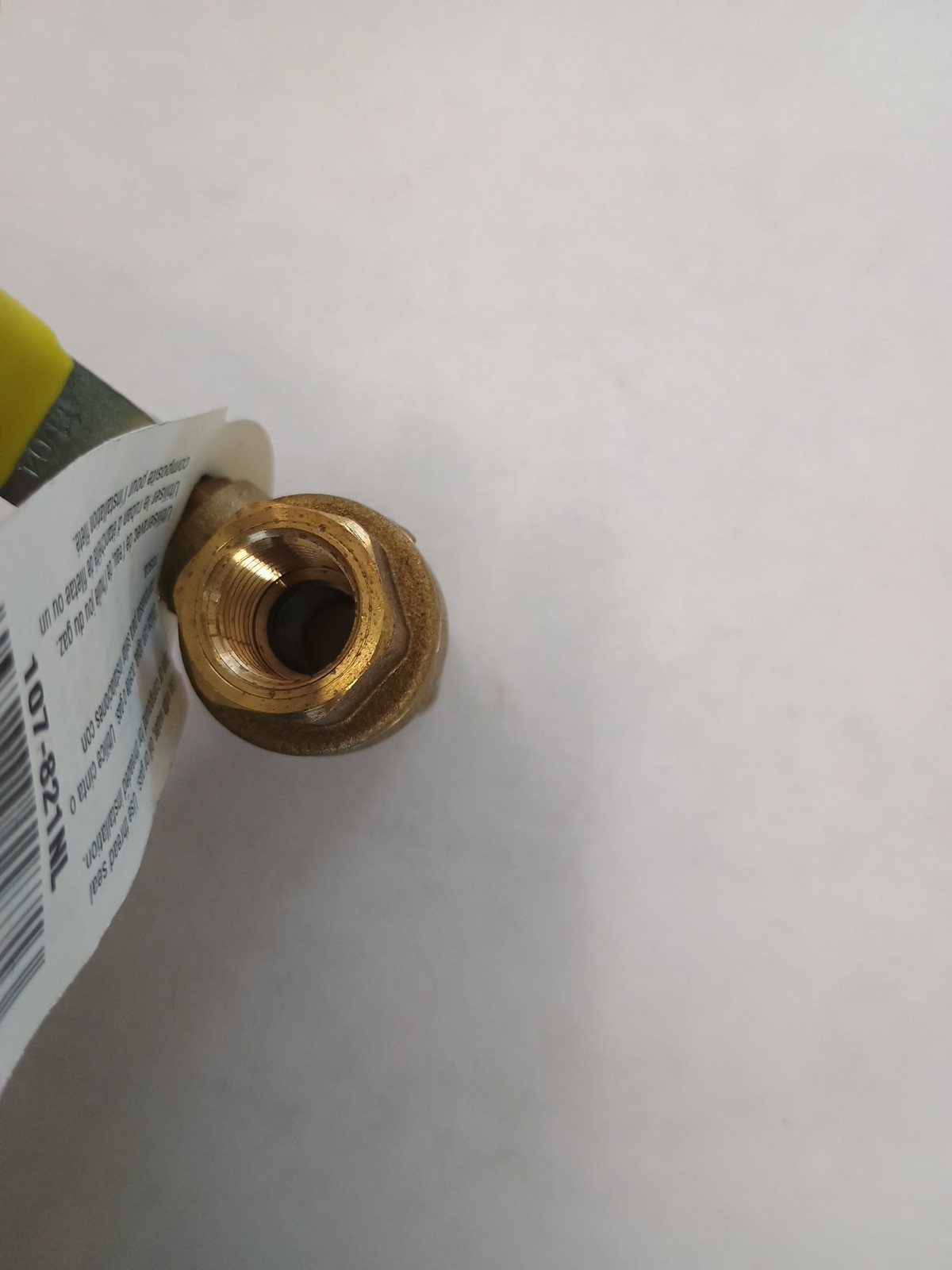 Mueller Ball Valves 1/4″ FNPT 107-821 NL Full Port 9 pcs