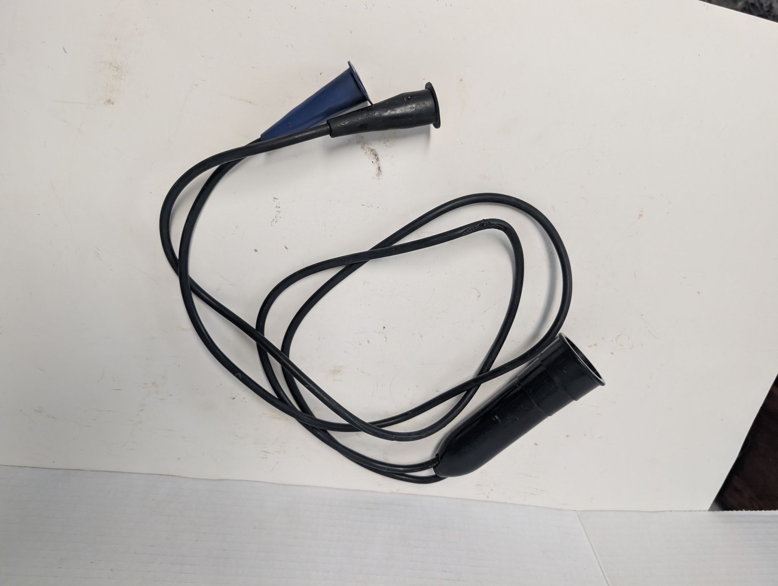 Universal Ignition Spark Plug Wire Set 3-Wire Black Blue Boots Damaged Wire