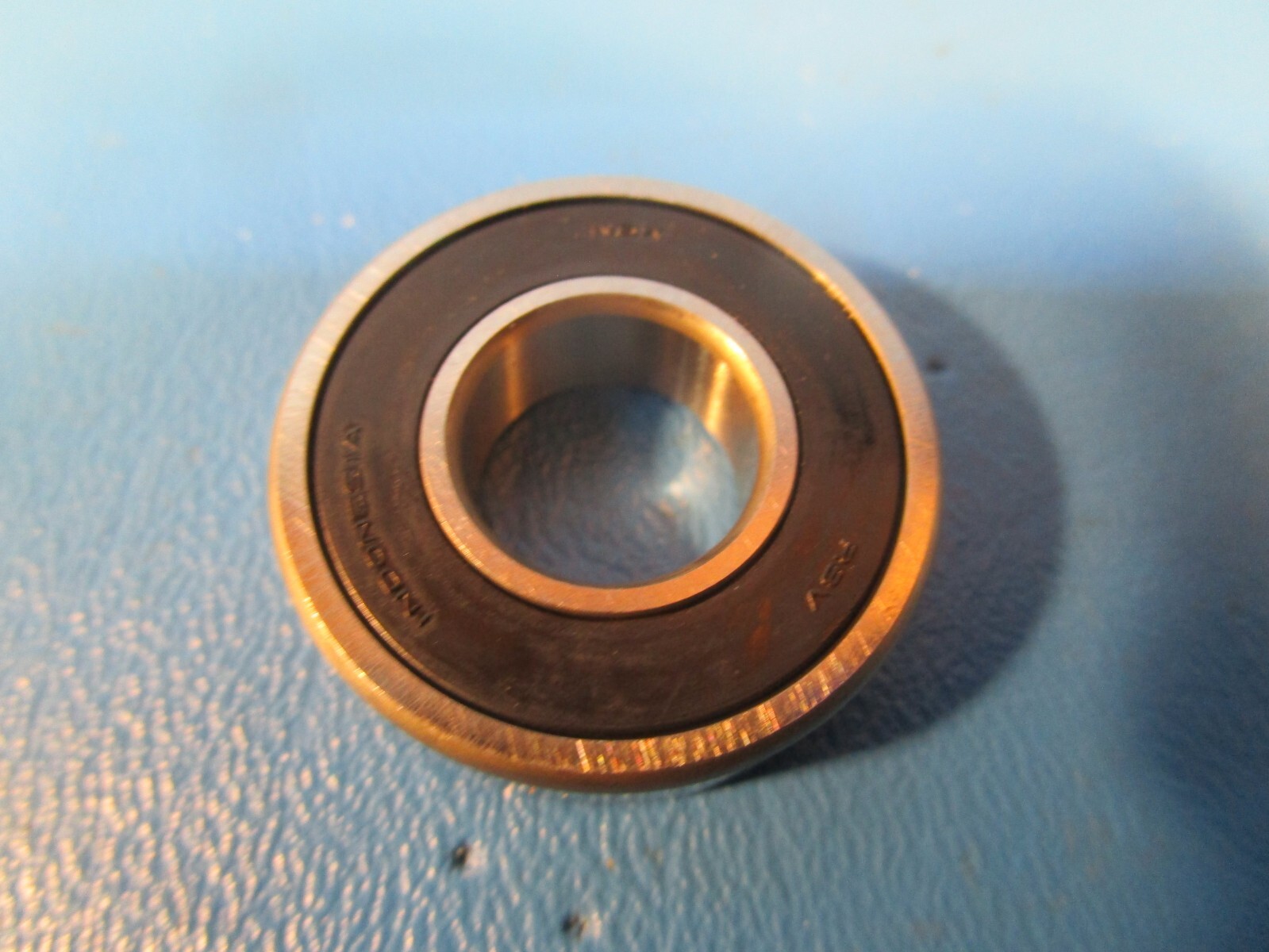 LOT OF 2 NSK R8VV C3, Single Row Ball Bearing; Double Seals, 1/2″ Bore; 1-1/8″