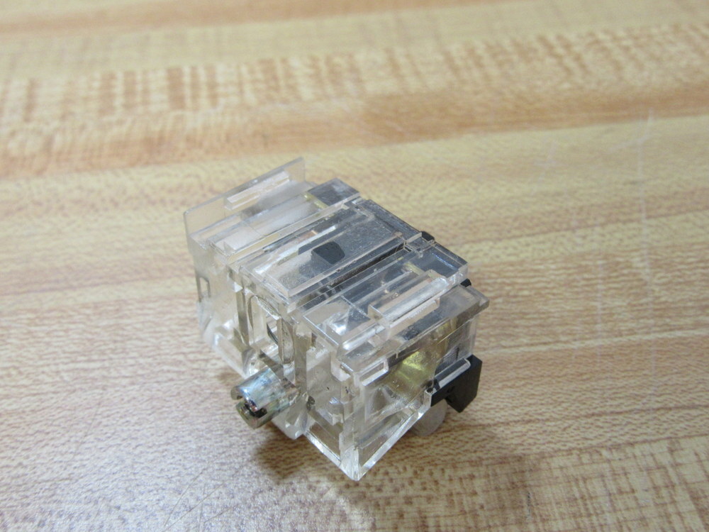 Cutler Hammer HT8B Eaton Contact Block
