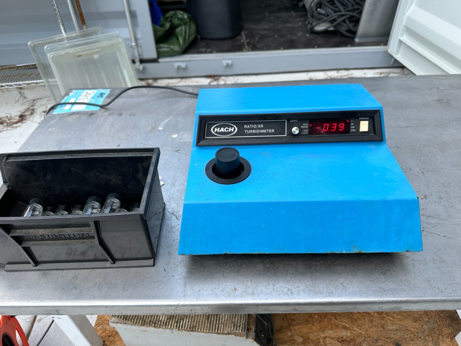 HACH Ratio / XR Turbidimeter Model 43900 w/Extras