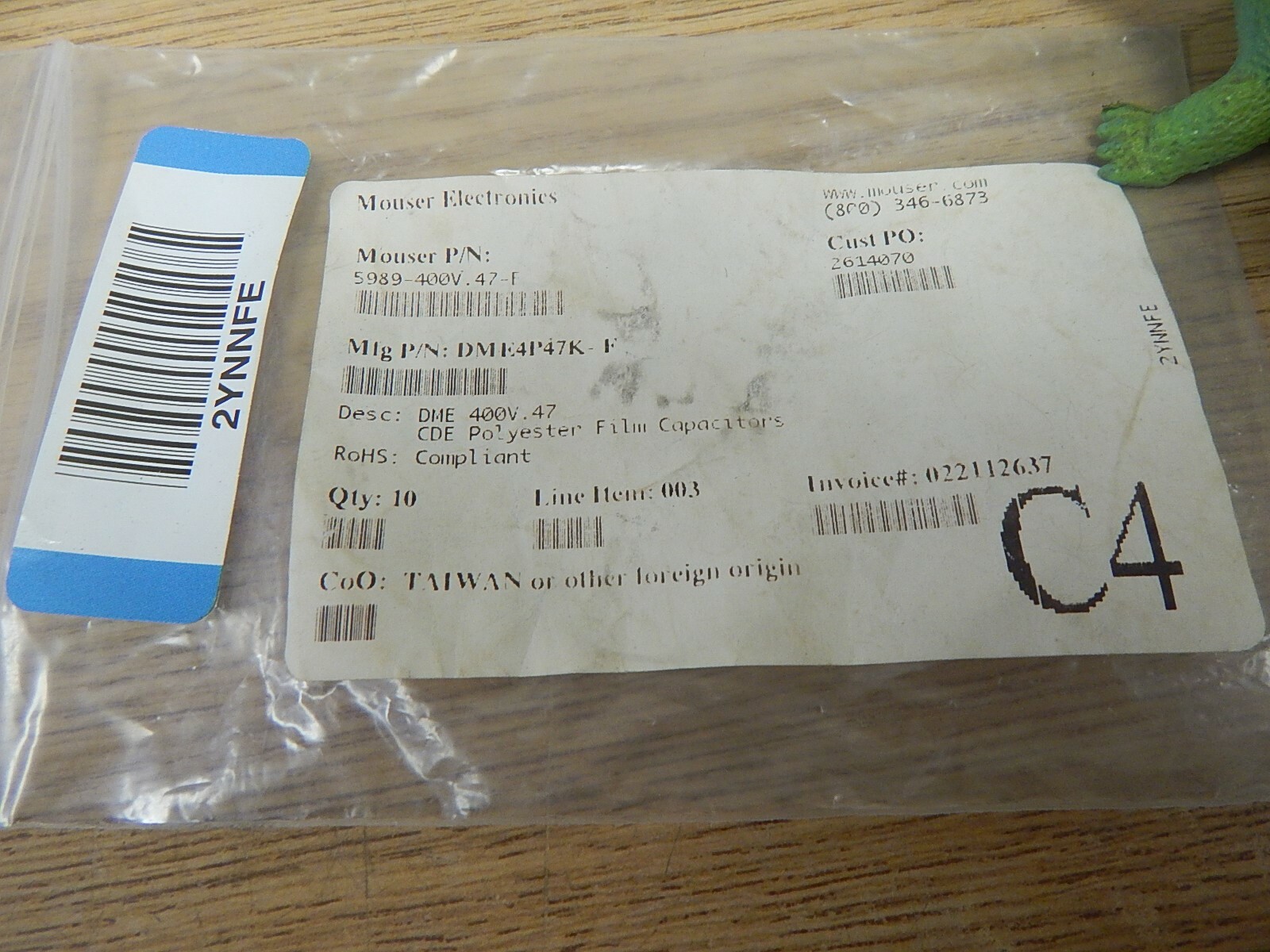 NEW Mouser Electronics 5989-400V.47F Polyester Film Capacitors, Lot of 4