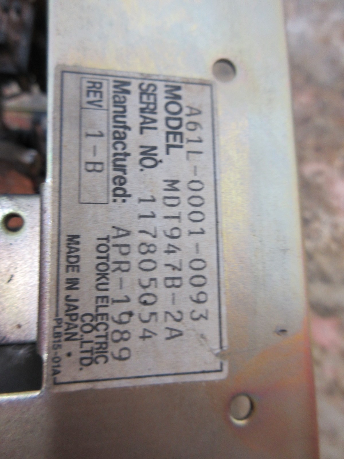 TOTOKU DISPLAY MONITOR A61L-0001-0093 MDT947B-2A CNC LATHE MILL