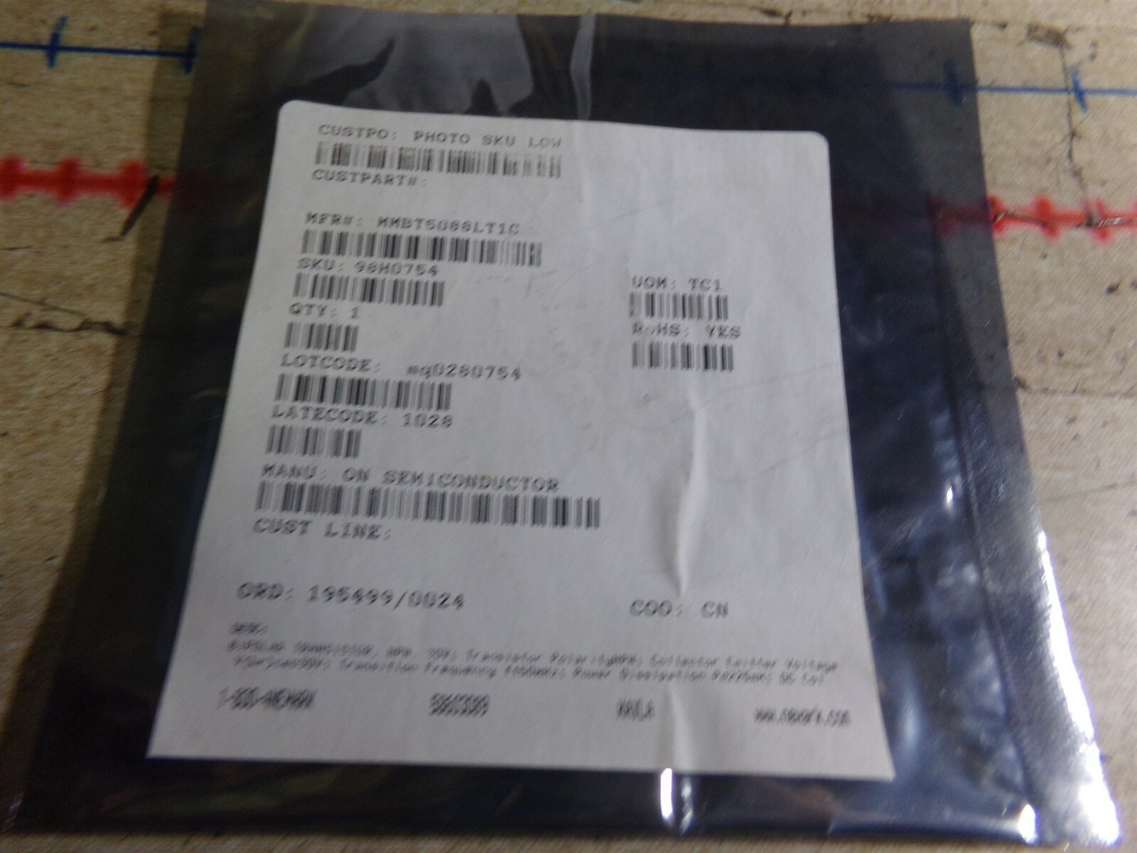 NEW Newark Bipolar Transistor MMBT5088LT1C *FREE SHIPPING*