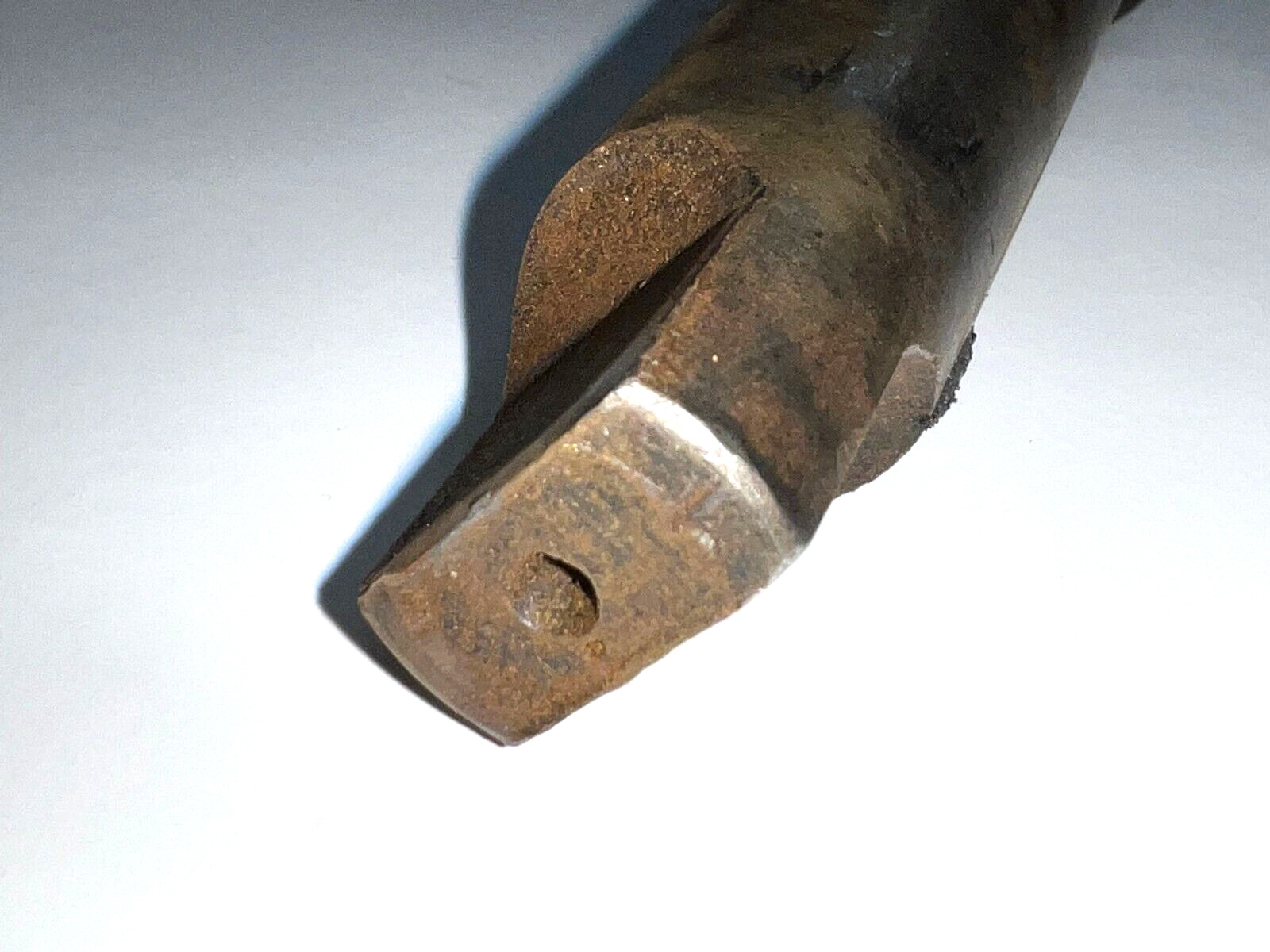CLEVELAND MORSE TAPER SHANK DRILL BIT MT4 1-19/32″ CUT 9-7/8″ LOC 15-3/8″ OAL