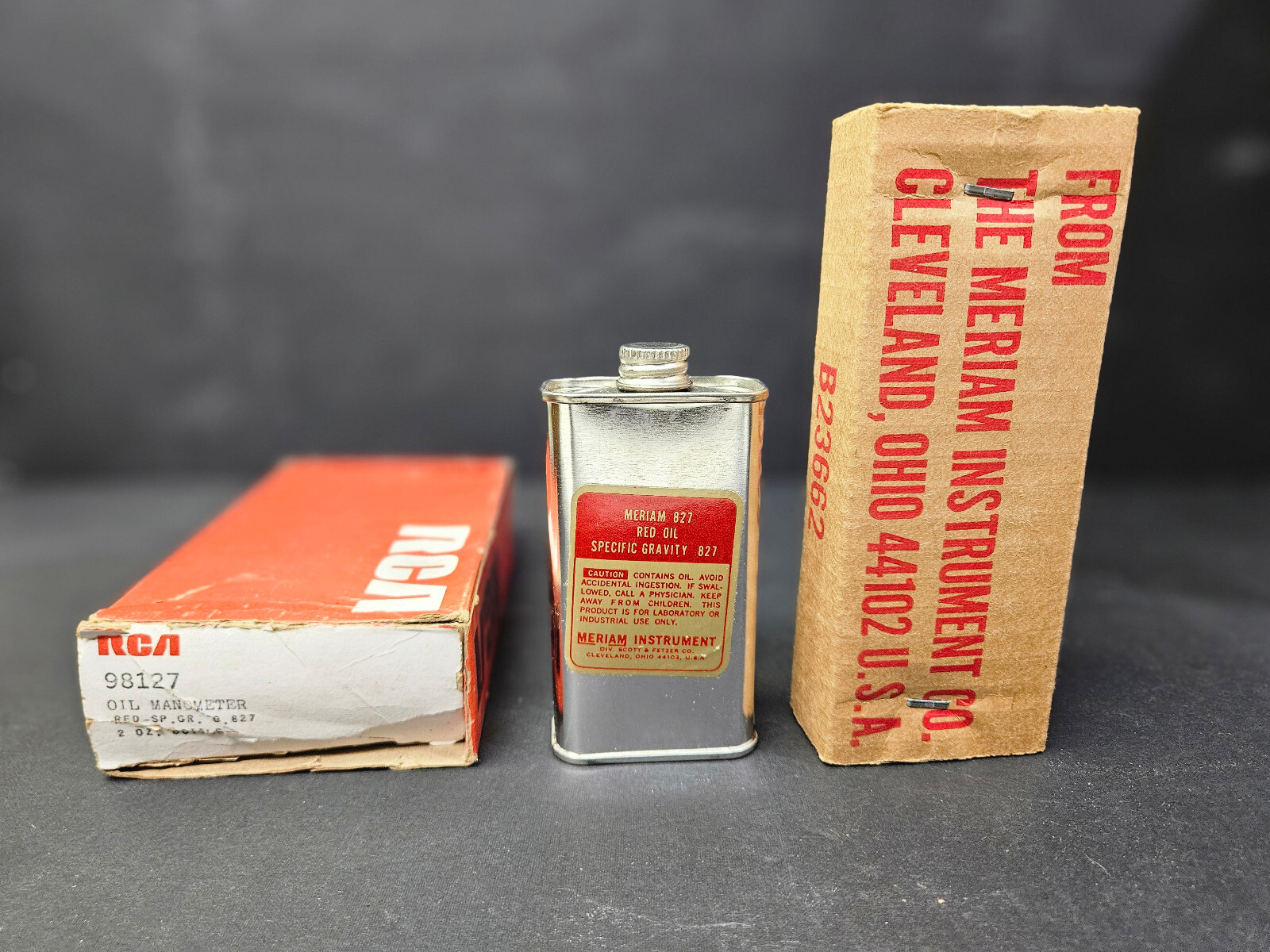 NOS RCA 98027 Manometer RED SP GR Oil Meriam 827 8 oz Tin with box RARE