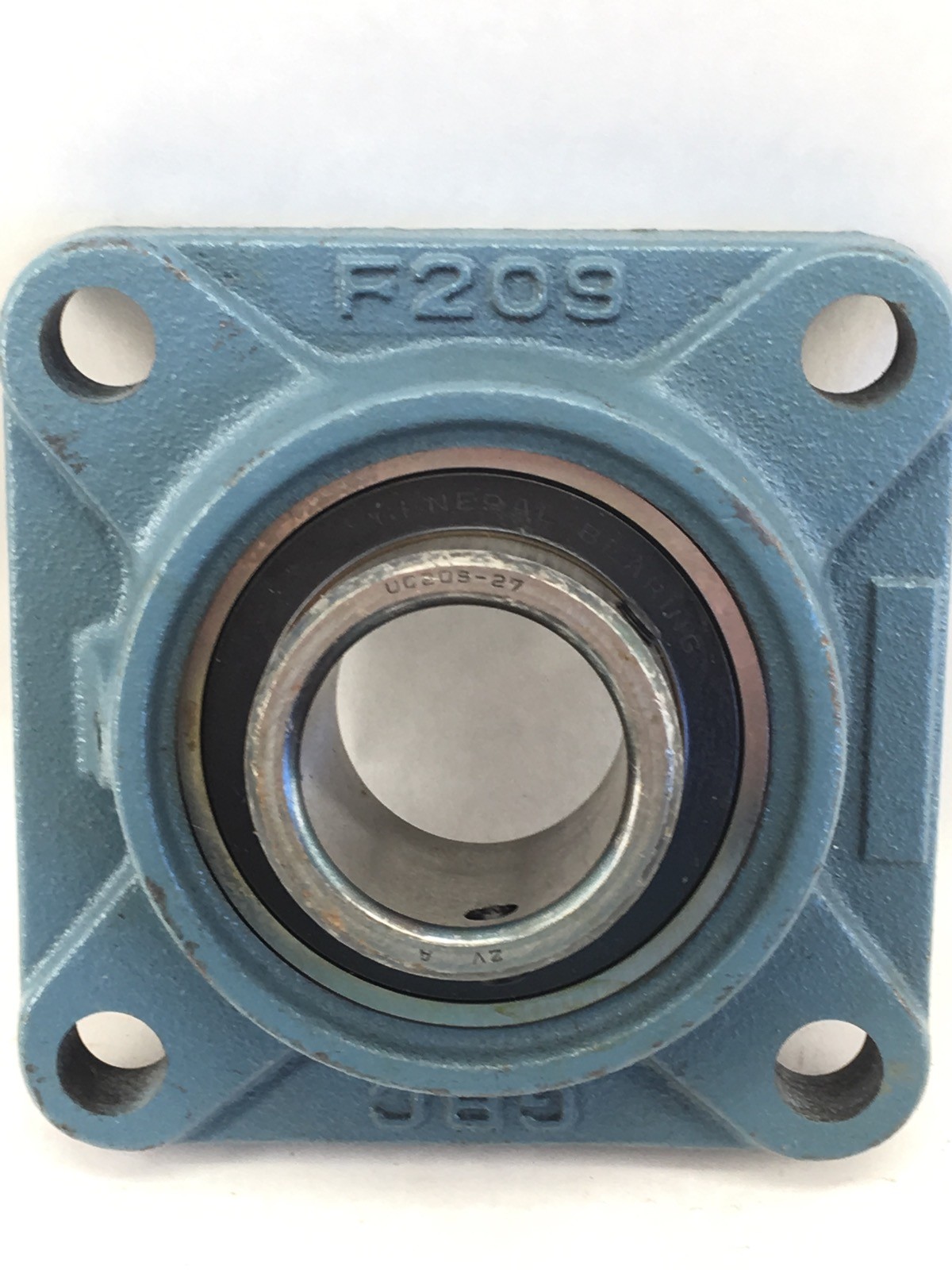GENERAL BEARING UCF209-27 4-BOLT SQ FLANGE MOUNTED BEARING (F98)