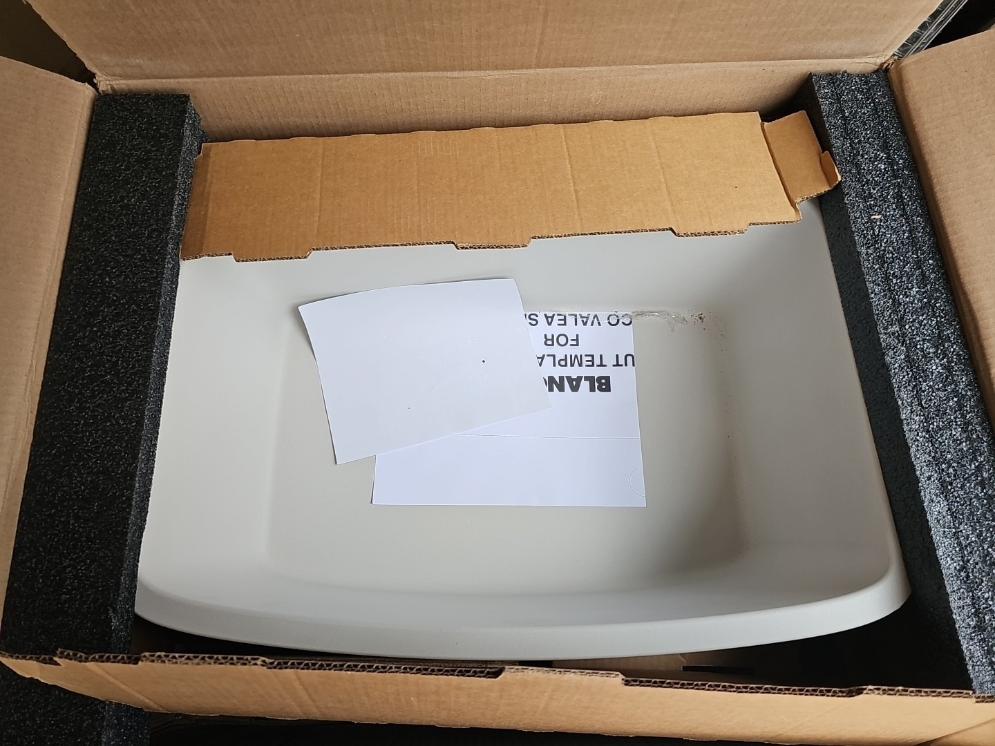 OPEN BOX Blanco Valea 443090 27″x 18″ Undermount Granite Kitchen Sink SOFT WHITE
