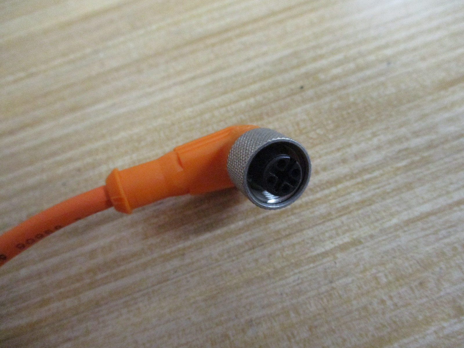 IFM Efector US/3-DC-P/N-ROL-PUR-5M/L Cordset