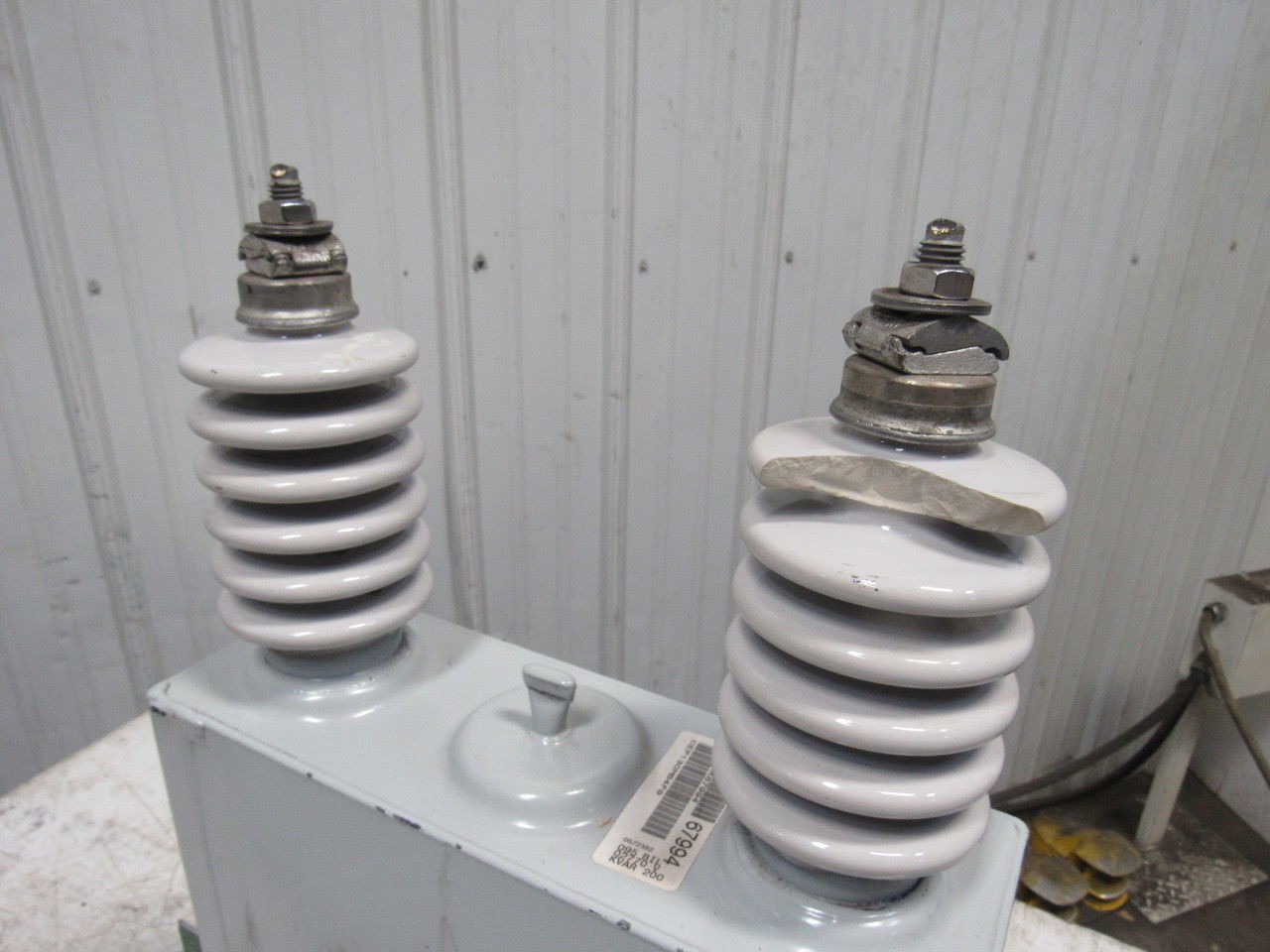 Cooper CEP130M64 Type EZ-7L Single Phase Power Capacitor 200KVAR Parts or Repair