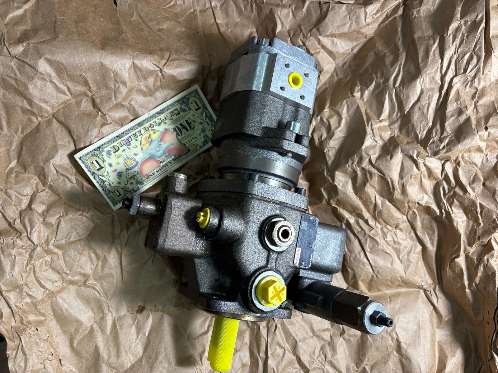 R900953986 PUMP COMBINATION P2V7/10-14C0+GF2/022RE01+J20E4 NEW GERMANY PUMP