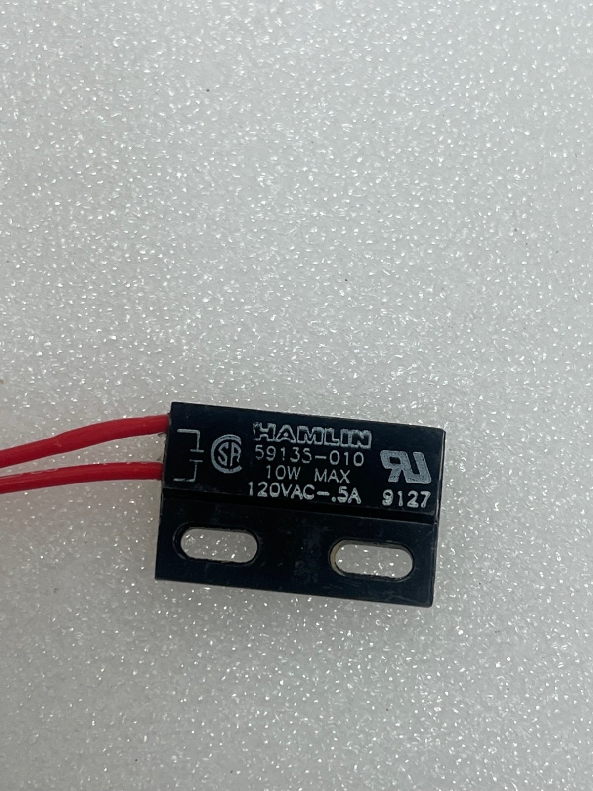 New – Hamlin Proximity Sensor 59135-010 10W MAX, 120VAC – 0.5A