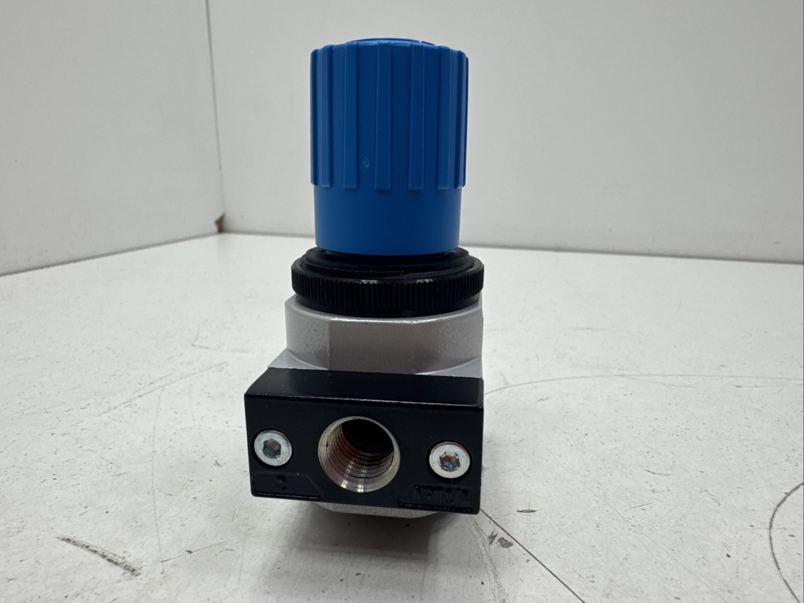 Festo 173649 LR-1/4-D-0-MINI-NPT Pressure Regulator Valve