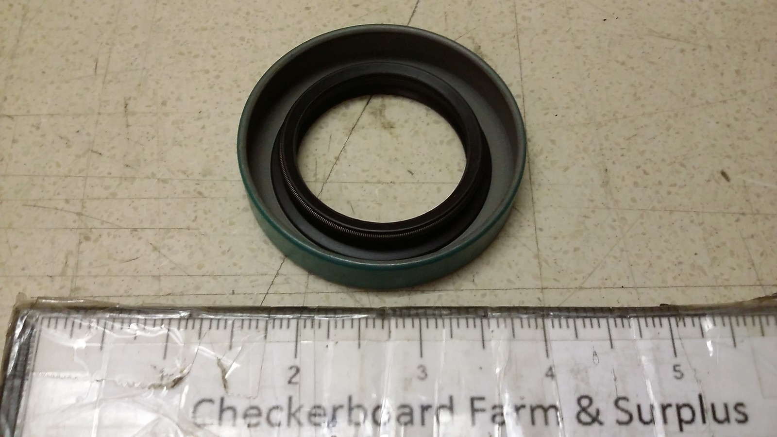 NOS Rear Axle Oil Seal 16044 14003417 3958078 T65201S 8835S 5330007630213