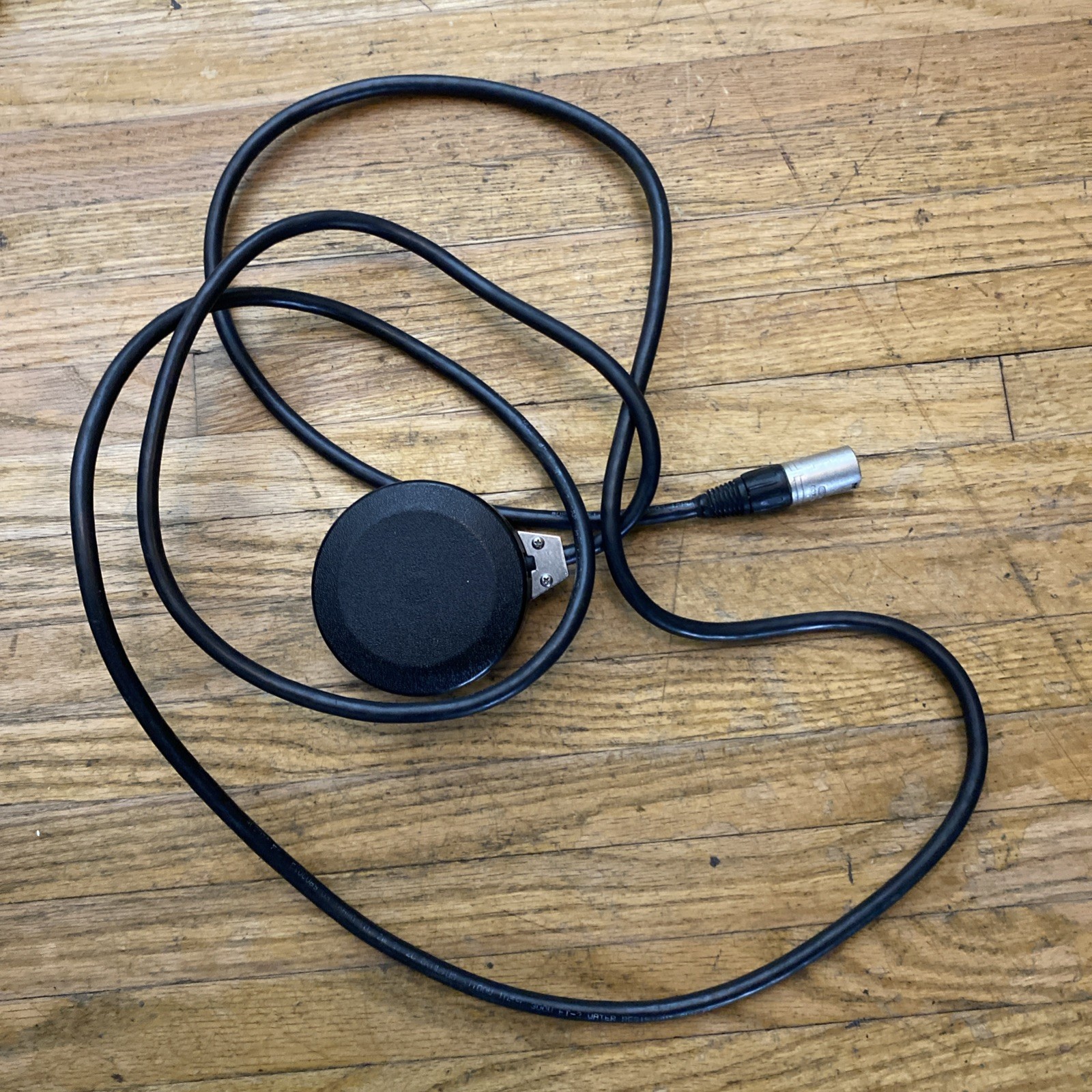 LINEMASTER Dolphin D41-SWNO Foot Switch