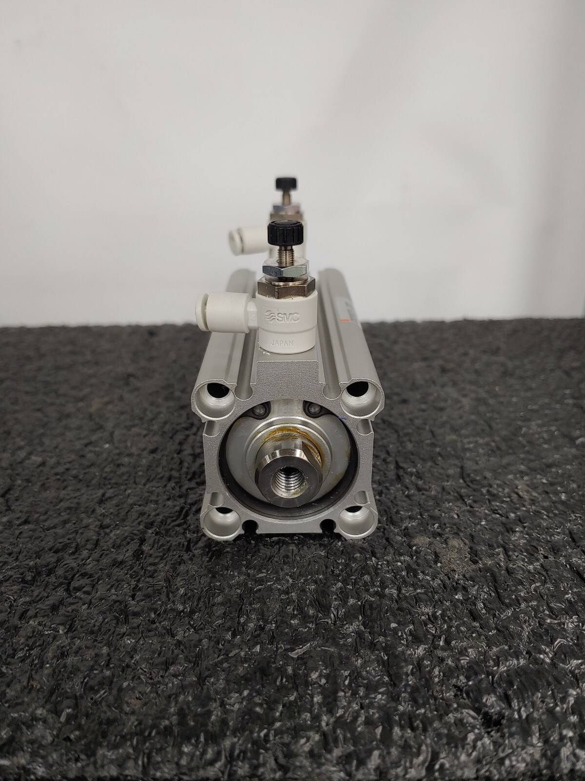 SMC CDQ2B32TF-75DZ CQ2-Z Compact Cylinder