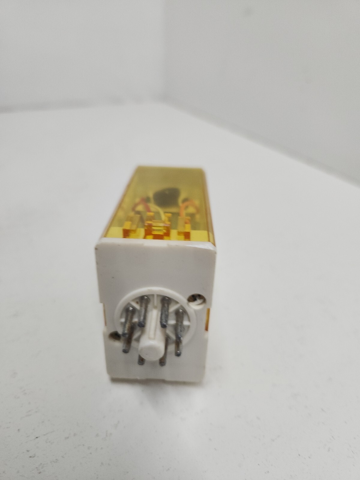 IDEC IZUMI RTA-SP2F PNEUMATIC TIMER RTASP2F, 120V, 50/60HZ