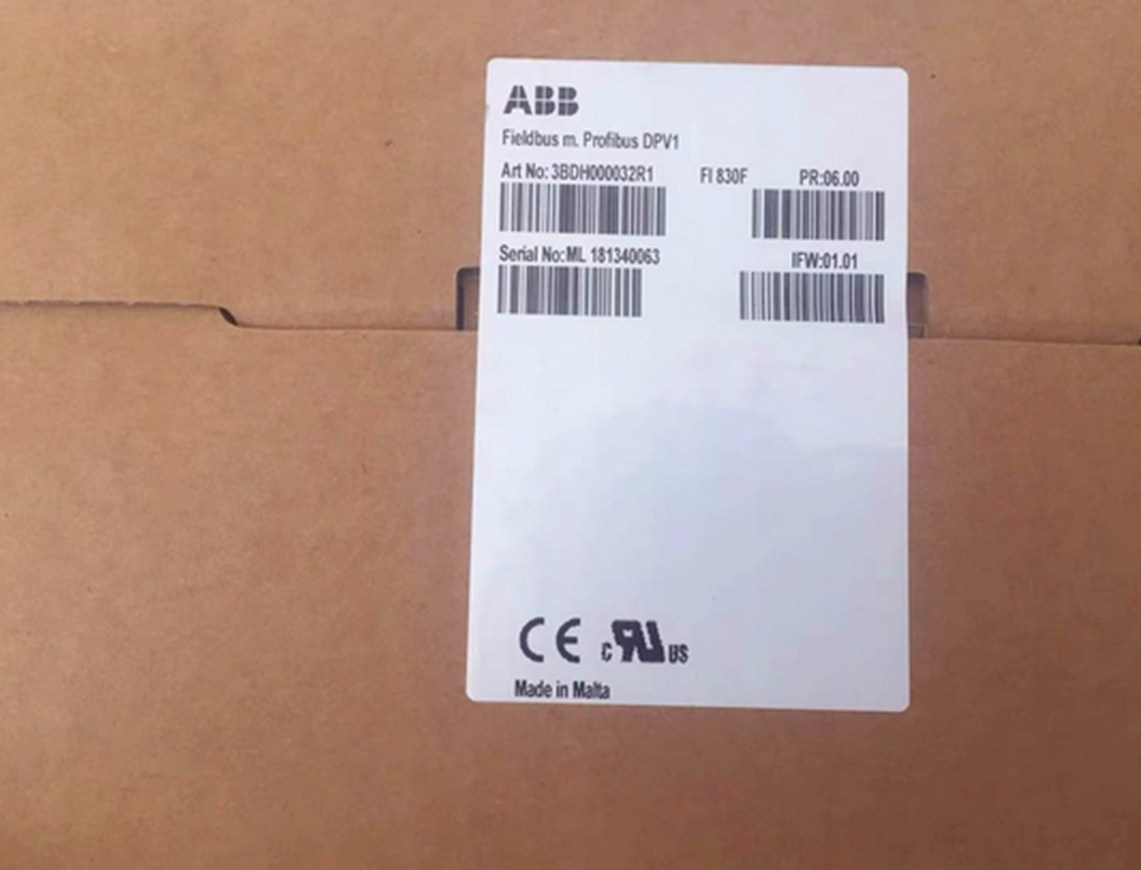 NEW ABB 3BDH000032R1 FI830 Communication Module