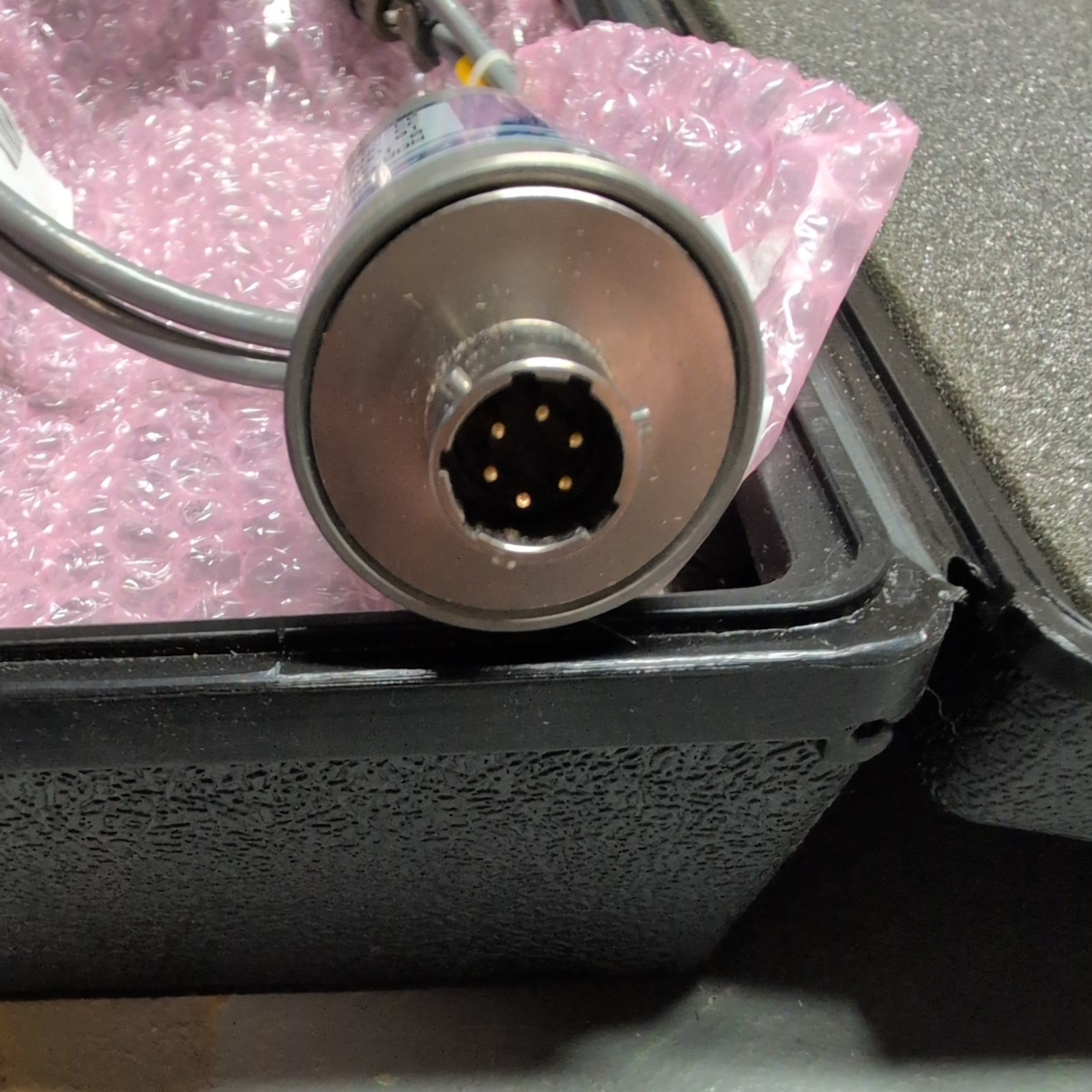 Dynisco pressure transducer MDA420-1/2-1 4MB-15-B957 Range 0-1400 bar 10VDC